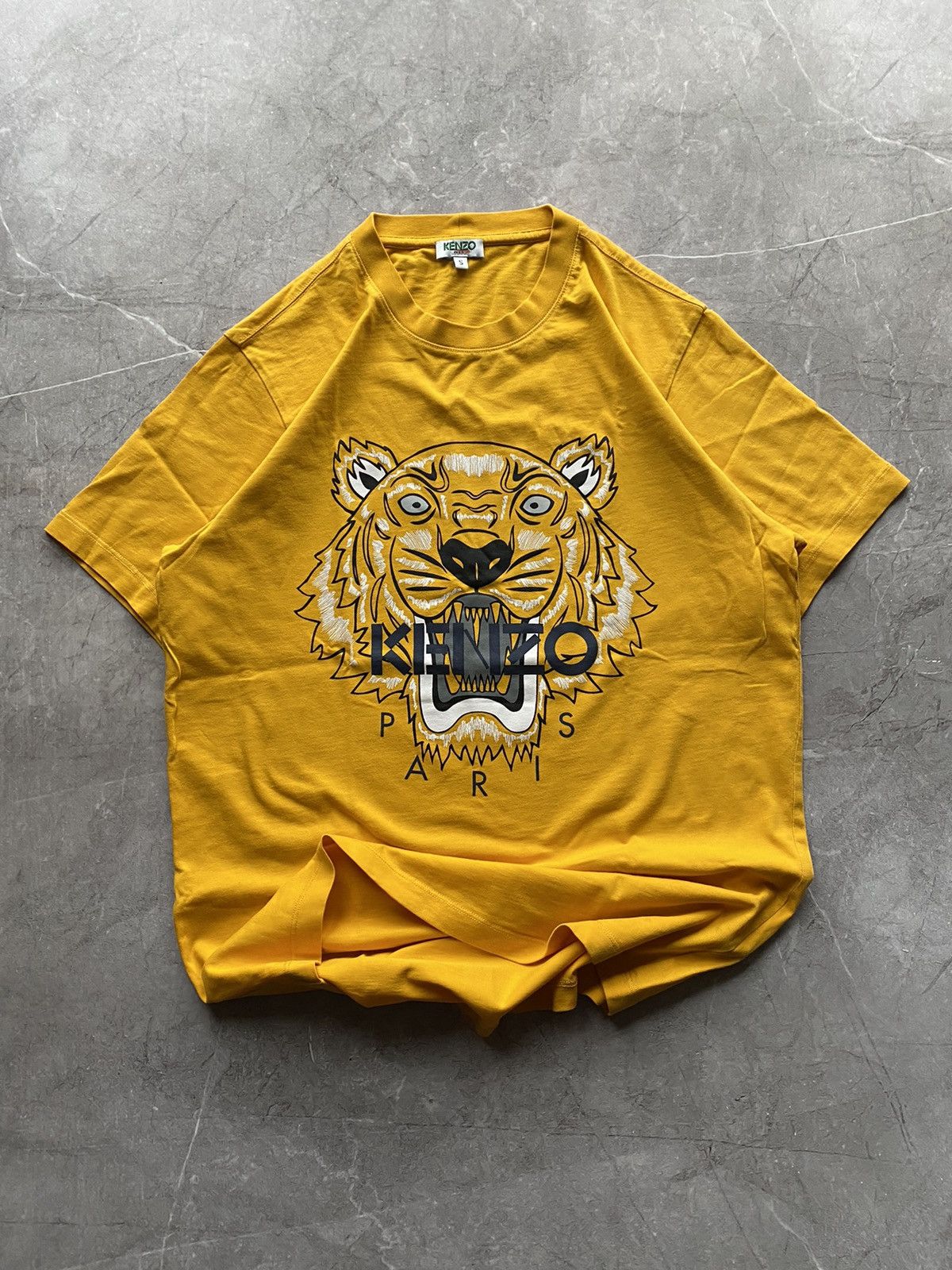 Kenzo Kenzo Paris Tiger Big Centre Logo T-Shirt Graphic Logo Size US S / EU 44-46 / 1 - 2 Thumbnail