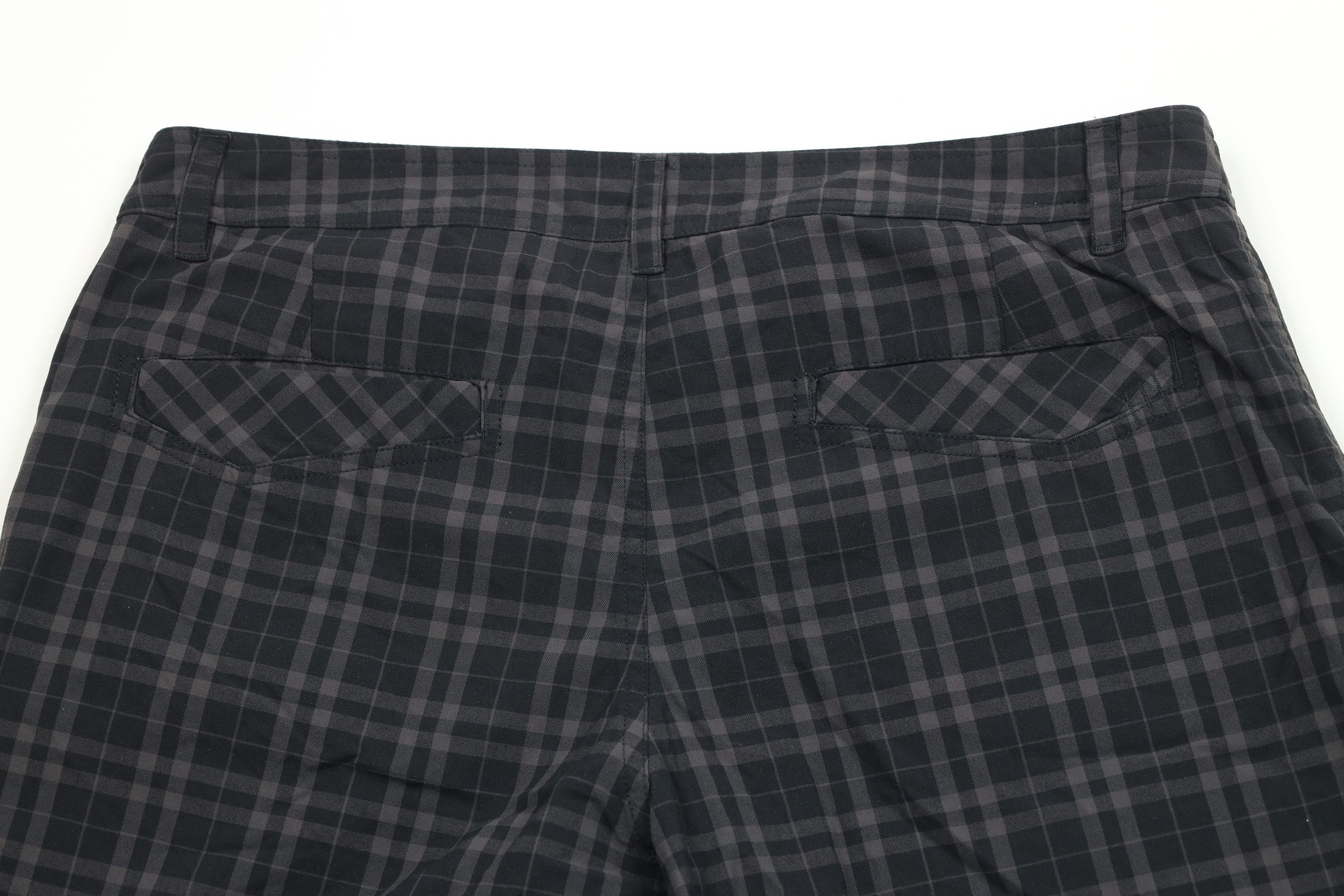 Lululemon × Vintage Lululemon Kahuna Golfing Golf Chino Shorts Gray Plaid Size US 34 / EU 50 - 10 Thumbnail