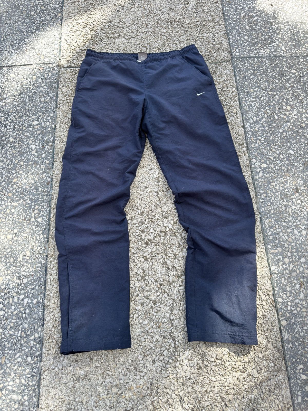 Nike Nike Vintage Nylon Sweatpants Y2K Affliction Baggy Size US 32 / EU 48 - 1 Thumbnail