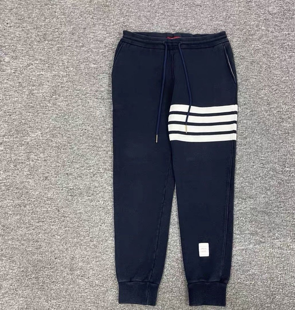 Thom Browne Thom Browne Four-Stripe Sweatpants J16 Size US 38 / EU 54 - 1 Thumbnail