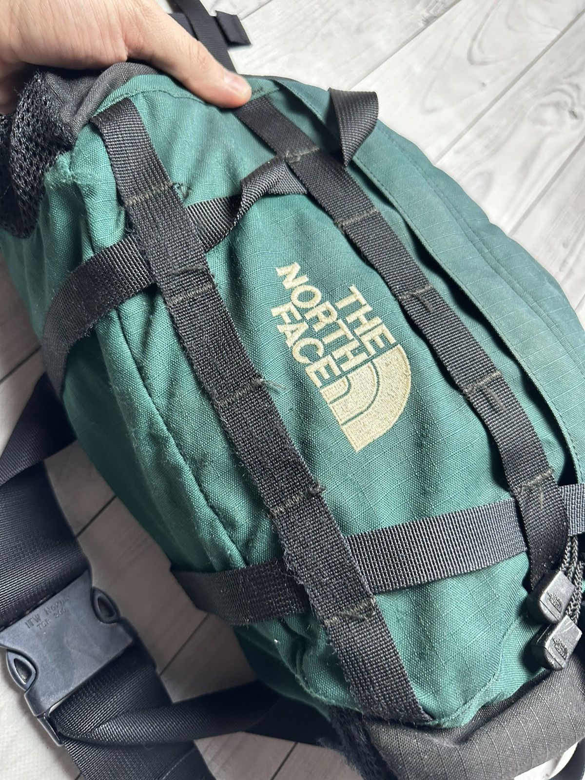 The North Face Vintage The north face bag green rare Size ONE SIZE - 2 Thumbnail