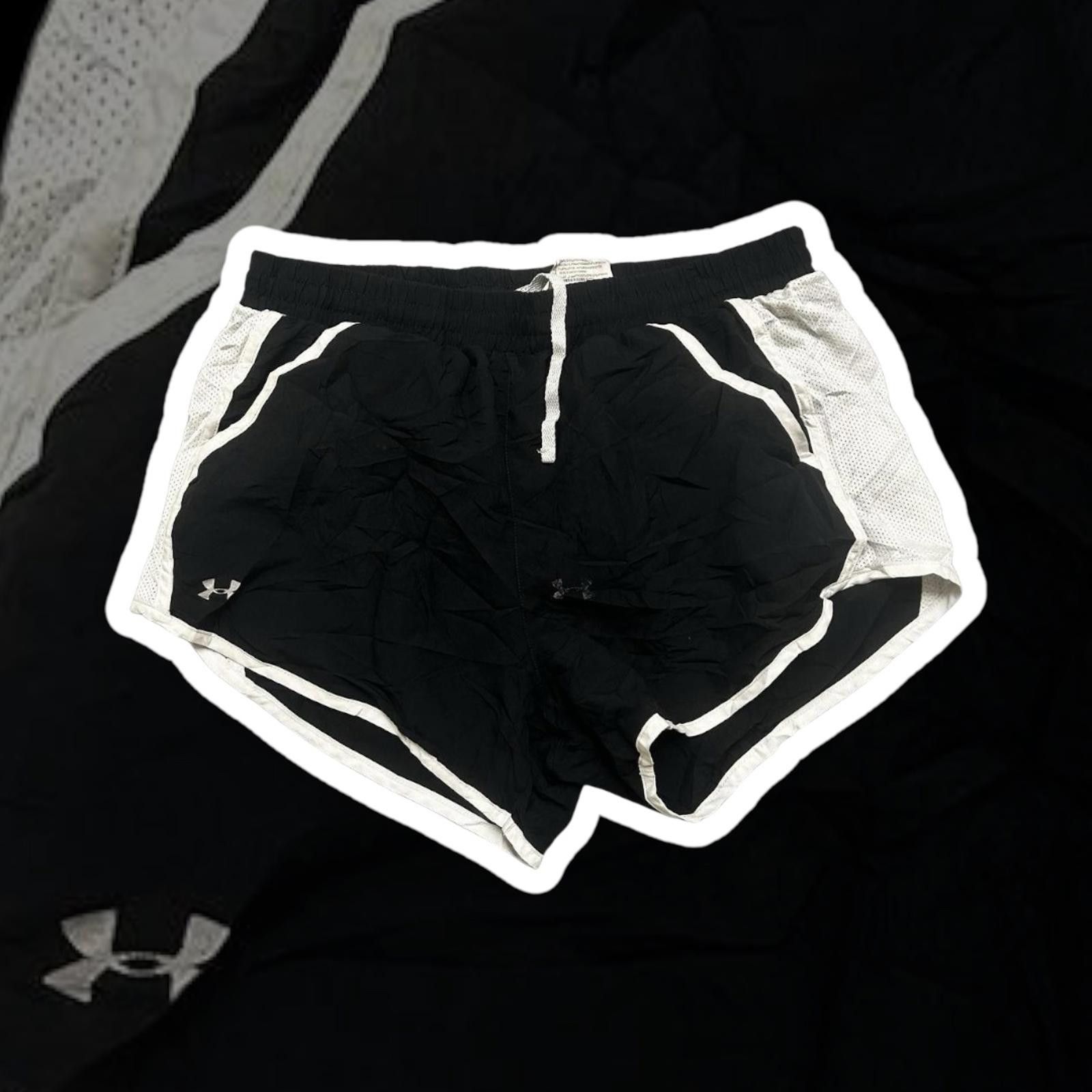 Under Armour Under Armour Men's Athletic Shorts - Black & White Size 28" / US 6 / IT 42 - 1 Thumbnail