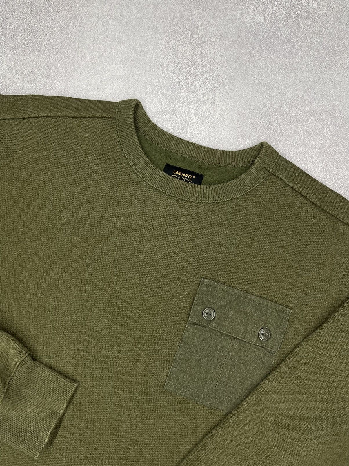 Carhartt Mens Carhartt Military Pocket Sweatshirt Khaki Y2K Size US M / EU 48-50 / 2 - 3 Thumbnail