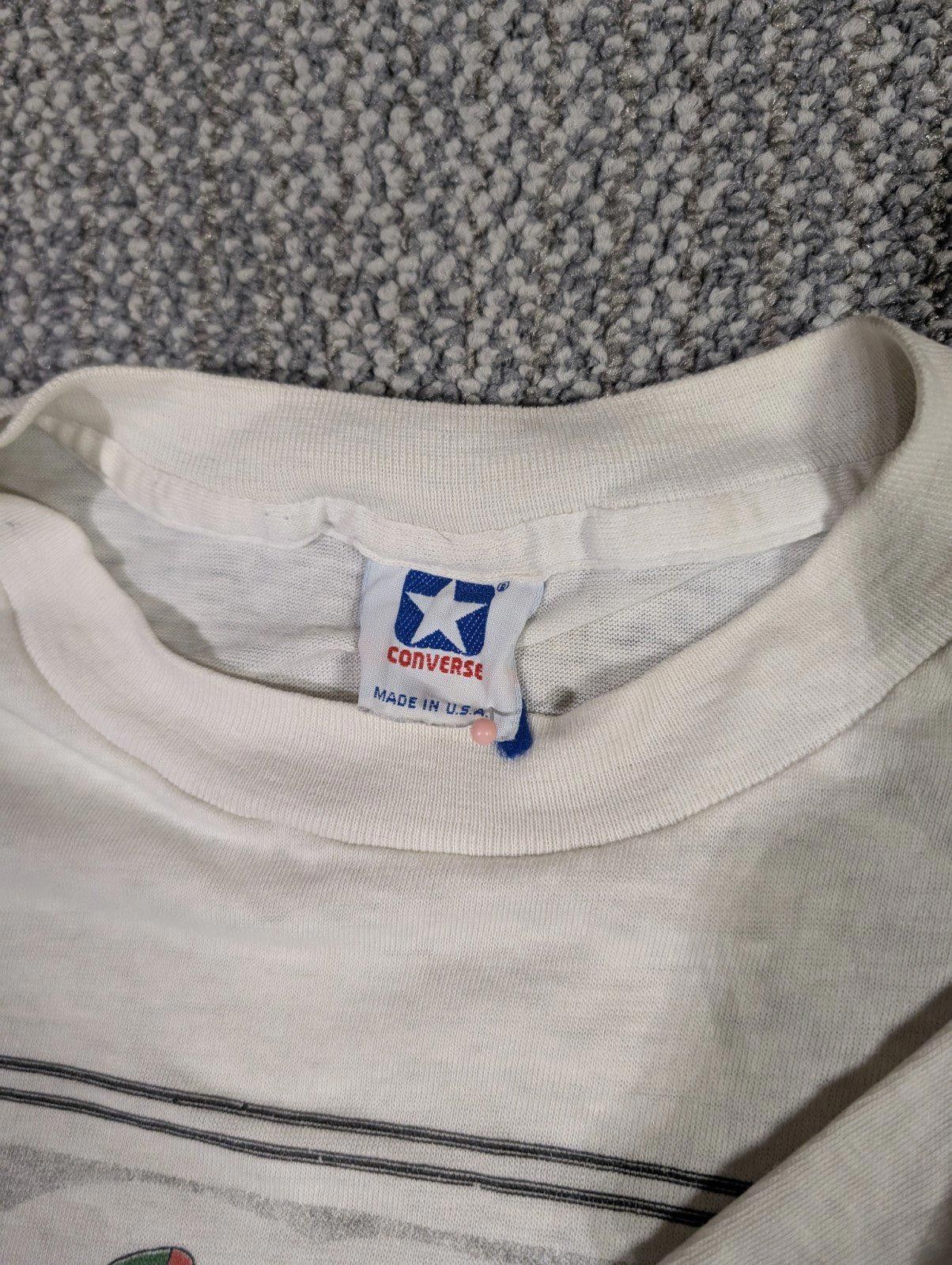 Converse VTG+ 90s RARE Converse Dream In Color Graphic Print T-Shirt Size US M / EU 48-50 / 2 - 2 Thumbnail