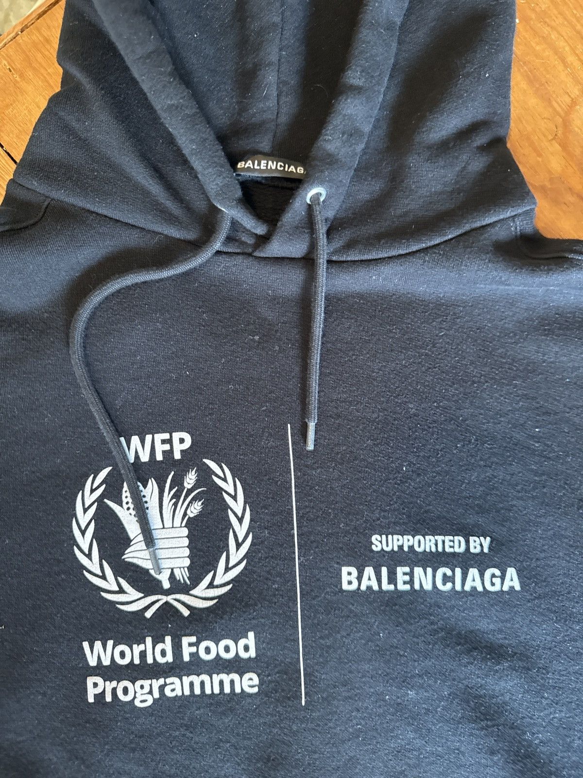 Balenciaga Balenciaga wfp hoodie Size US M / EU 48-50 / 2 - 3 Thumbnail