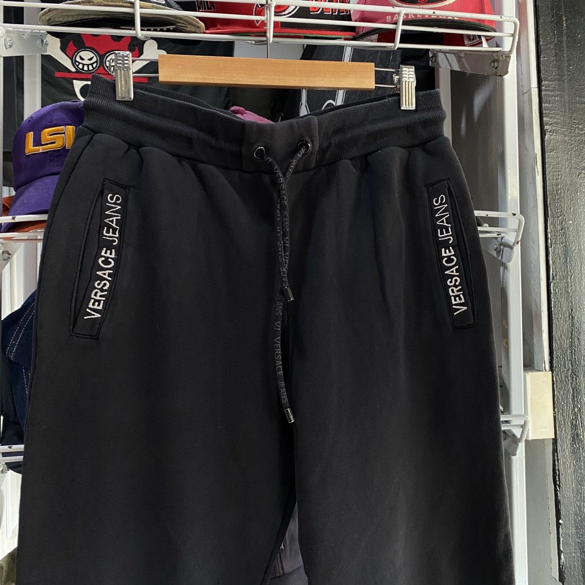Versace × Versace Jeans Couture Versace Jeans Big Logo Embroidered Sweatpants Size US 32 / EU 48 - 8 Thumbnail