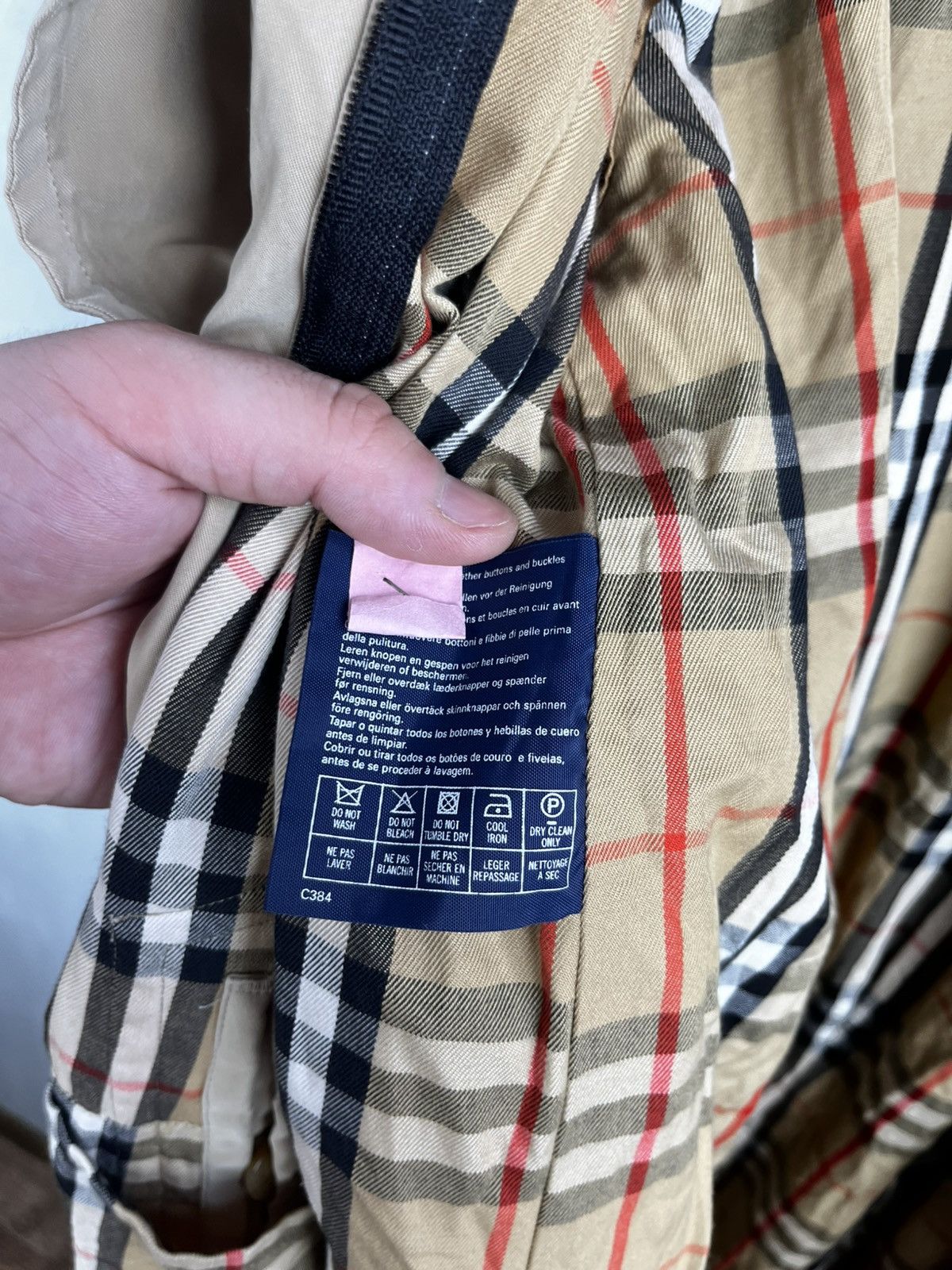 Burberry Burberry trench coat vintage 90s Size US M / EU 48-50 / 2 - 7 Thumbnail