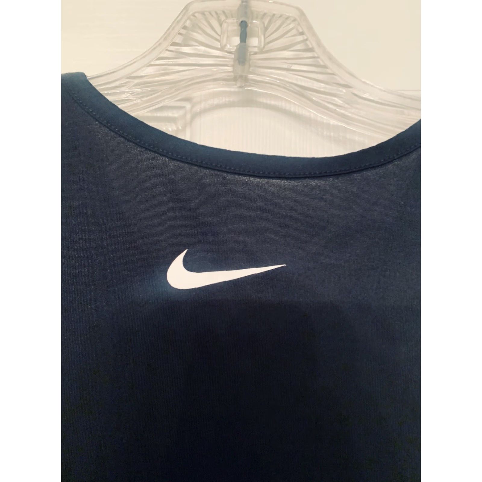 Nike Nike Tank Shirt Women S Black Dri-fit Glitter Athletic Activewear Small Multicolor Exterior Color | Nike Shirt Womens Slim/Regular Fit Size S / US 4 / IT 40 - 5 Thumbnail