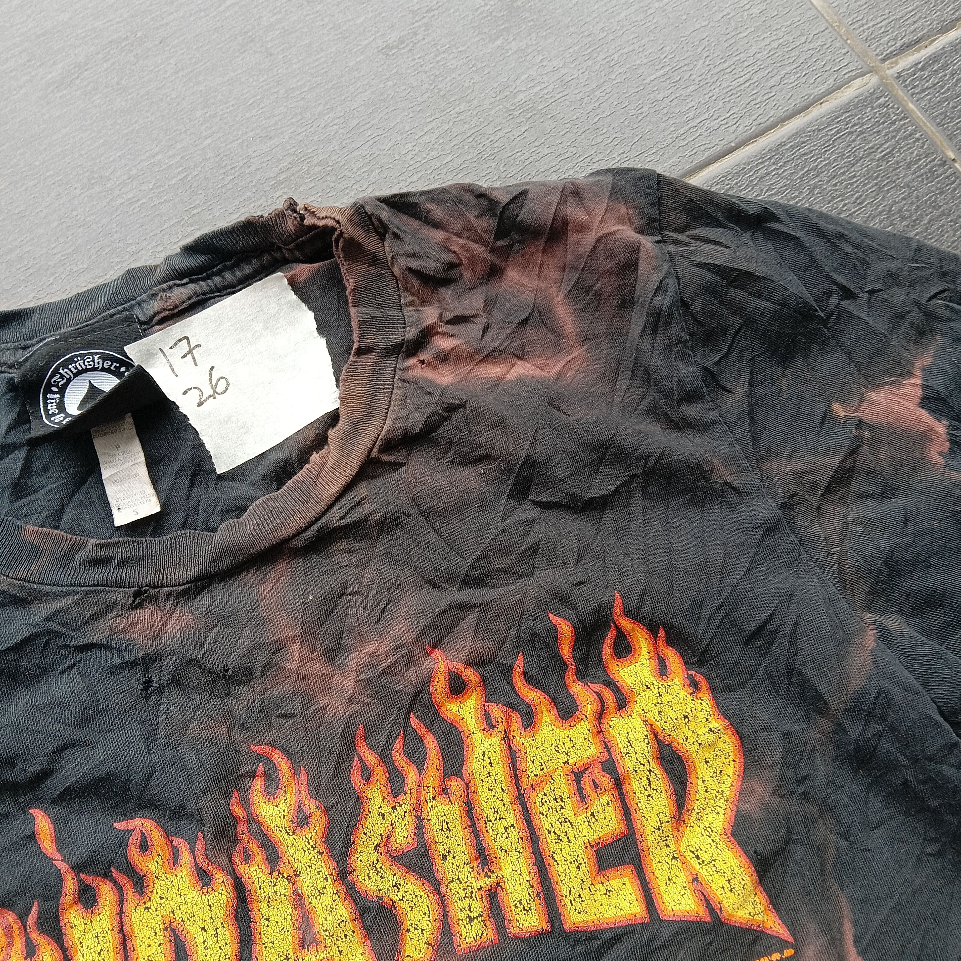 Thrasher thrasher tee BIG LOGO distressed S SKATES Size US S / EU 44-46 / 1 - 7 Thumbnail