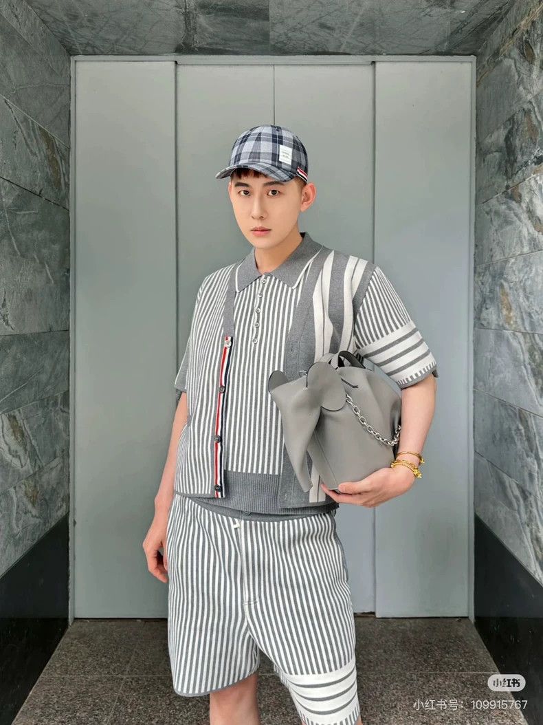 Thom Browne Thom Browne size S Striped hats Size ONE SIZE - 2 Thumbnail