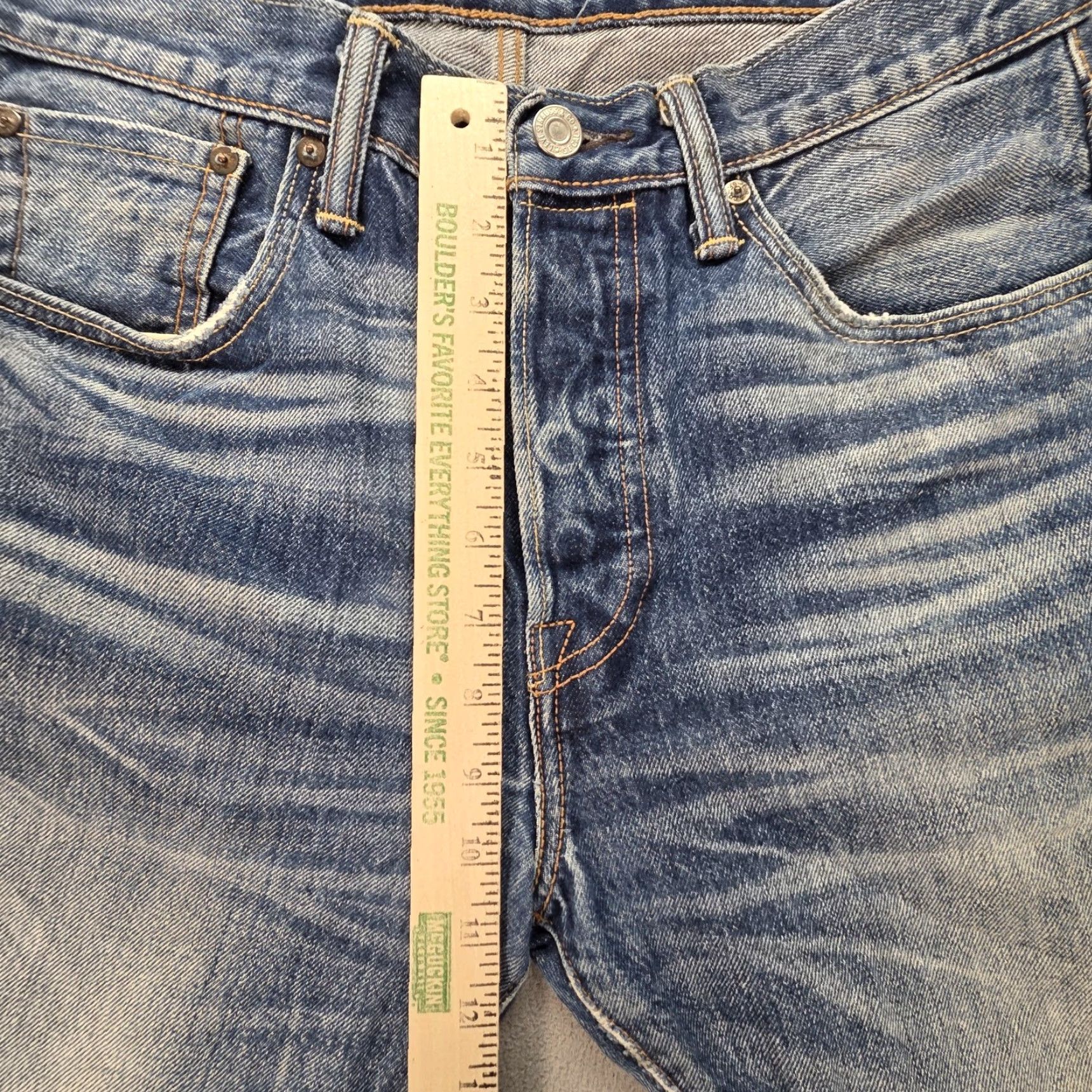 Levi's Levis 501 Jeans Mens Regular Blue Denim 501 CT Distressed Pockets Button 30x31 Slim Tapered Whiskers Honeycomb Medium Wash Size US 30 / EU 46 - 7 Thumbnail