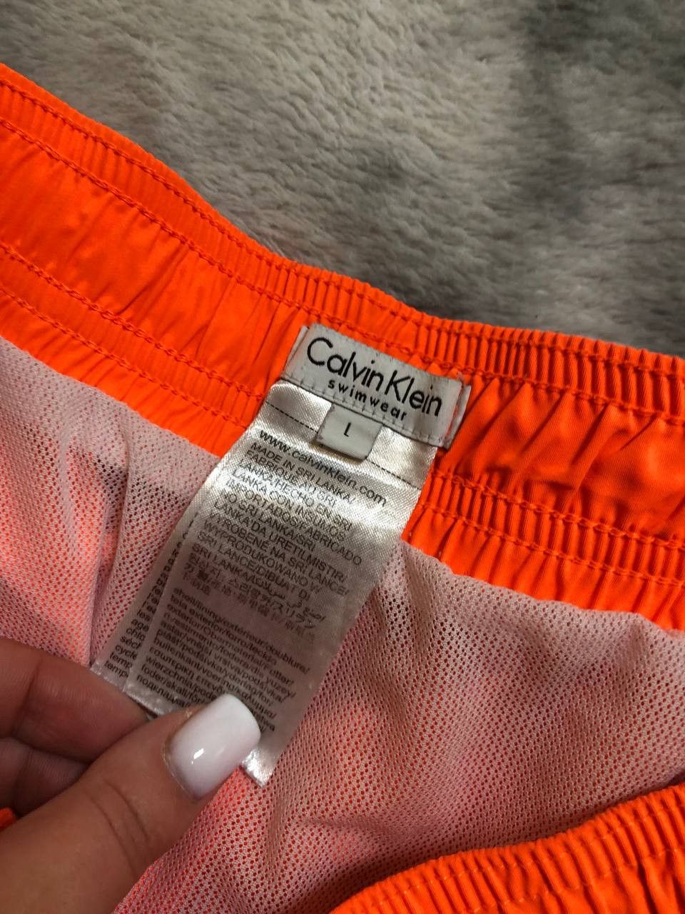 Calvin Klein Calvin Klein Men’s Sports Shorts Lightweight Comfort Size US 34 / EU 50 - 2 Thumbnail