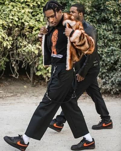 Nike × Vlone VLONE Air Force 1 Size US 9 / EU 42 - 9 Thumbnail