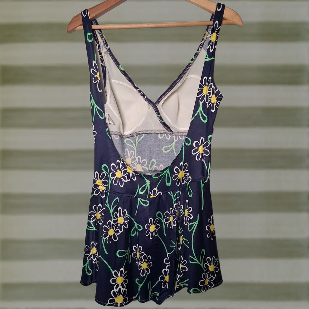 Jantzen VINTAGE Jantzen Bathing Suit Swim Dress 60s-70s Blue Daisy Flowers 16 USA Shirts? Size XXL / US 16-18 / IT 52-54 - 1 Thumbnail