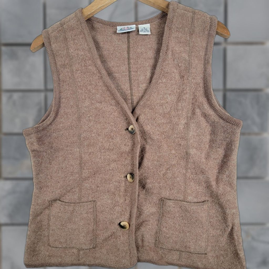 Class Club VINTAGE Club Classic Acrylic Sweater Vest Women’s Medium Shirt Sleeveless V-Neck Brown Solid Preppy 90s Casual Travel Business Womens Size M / US 6-8 / IT 42-44 - 1 Thumbnail