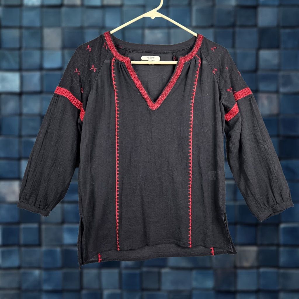 Madewell Madewell Blouse V-Neck Long Sleeve Embroidered Black XS Women Shirt Casual Knit Cotton Blend Regular Knit Aesthetic Size XS / US 0-2 / IT 36-38 - 1 Thumbnail