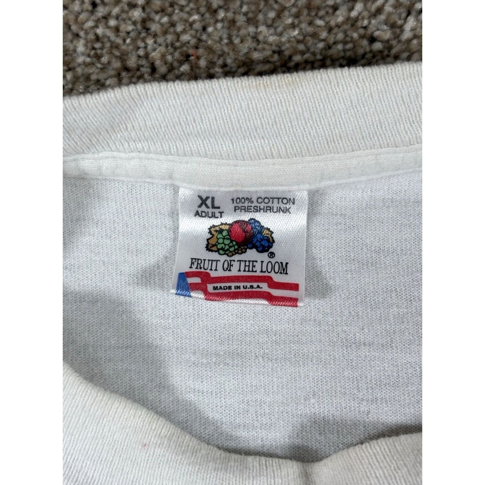 Fruit Of The Loom VINTAGE Dilbert Dogbert Im Not Unemployed Im A Consultant T Shirt XL White Cotton Unisex Adults 90s Funny Cartoon Mens Women Size US XL / EU 56 / 4 - 3 Thumbnail