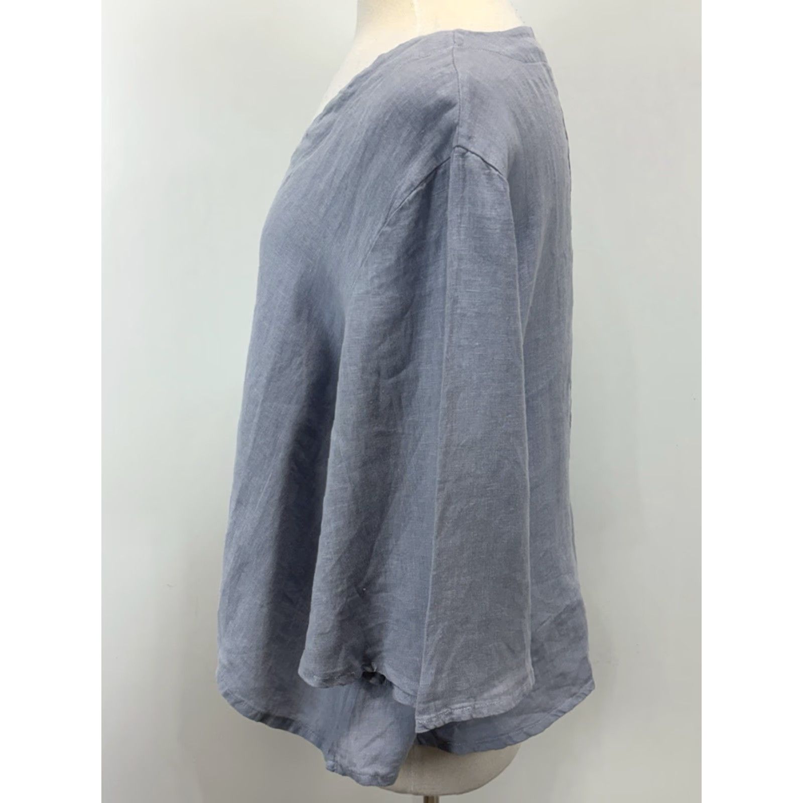 Bell VINTAGE Bryn Walker Linen Shirt Women’s Medium Blue Bell Sleeves Casual Pullover Made USA M Size M / US 6-8 / IT 42-44 - 2 Thumbnail