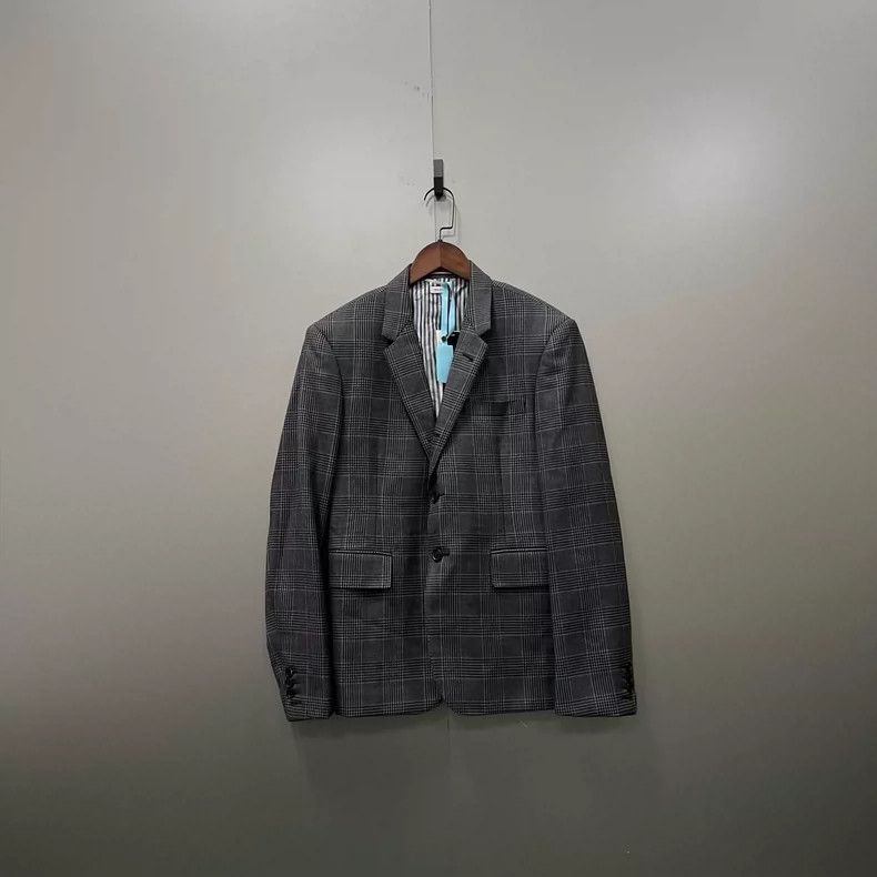 Thom Browne Thom Browne size3 A gray plaid suit with a full print Size 40S - 1 Thumbnail
