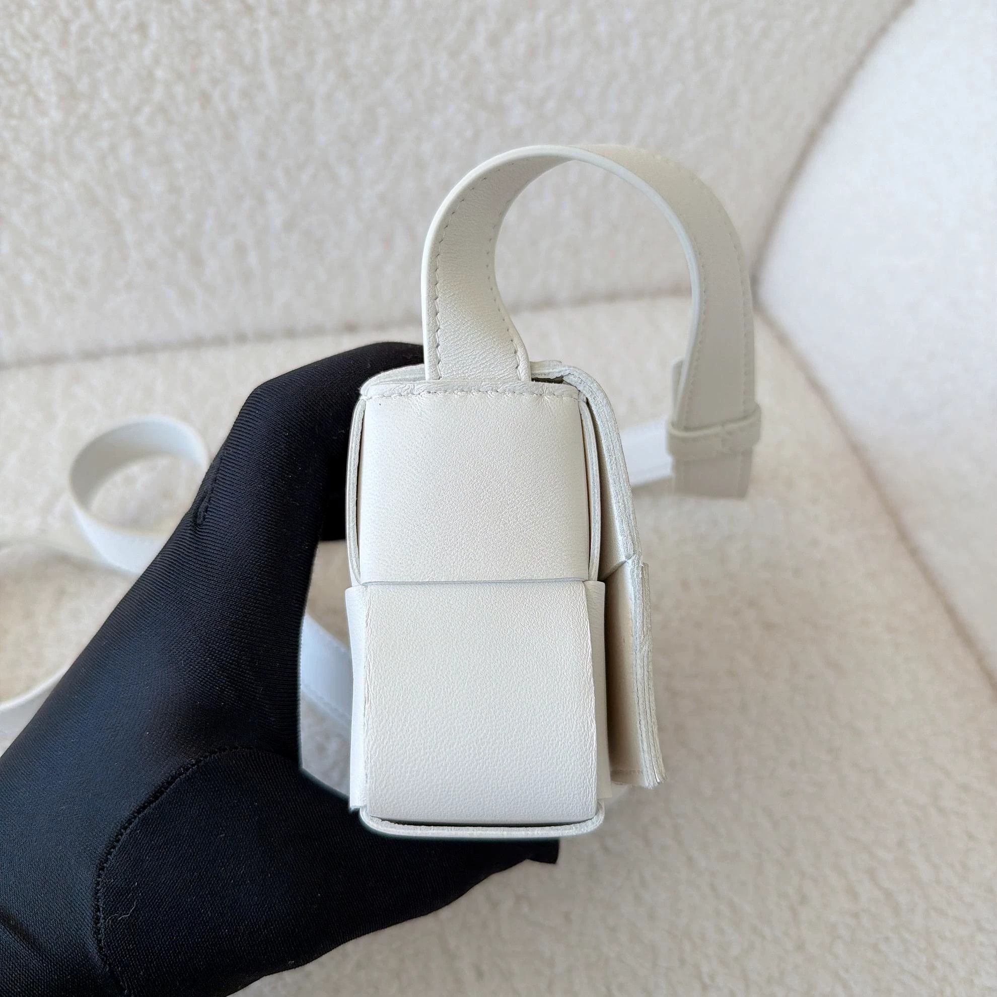 Bottega Veneta BOTTEGA VENETA CASSETTE Intreccio White Bag Size ONE SIZE - 3 Thumbnail