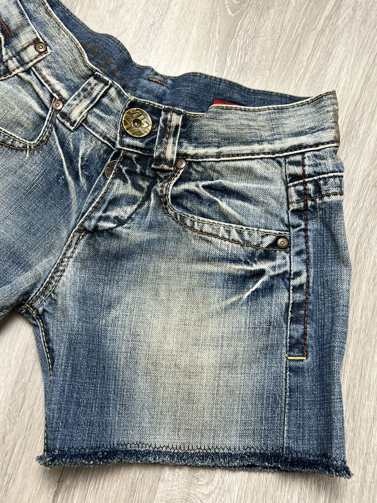 Miss Sixty Miss Sixty Denim Shorts Size 25" / US 0 / IT 36 - 3 Thumbnail