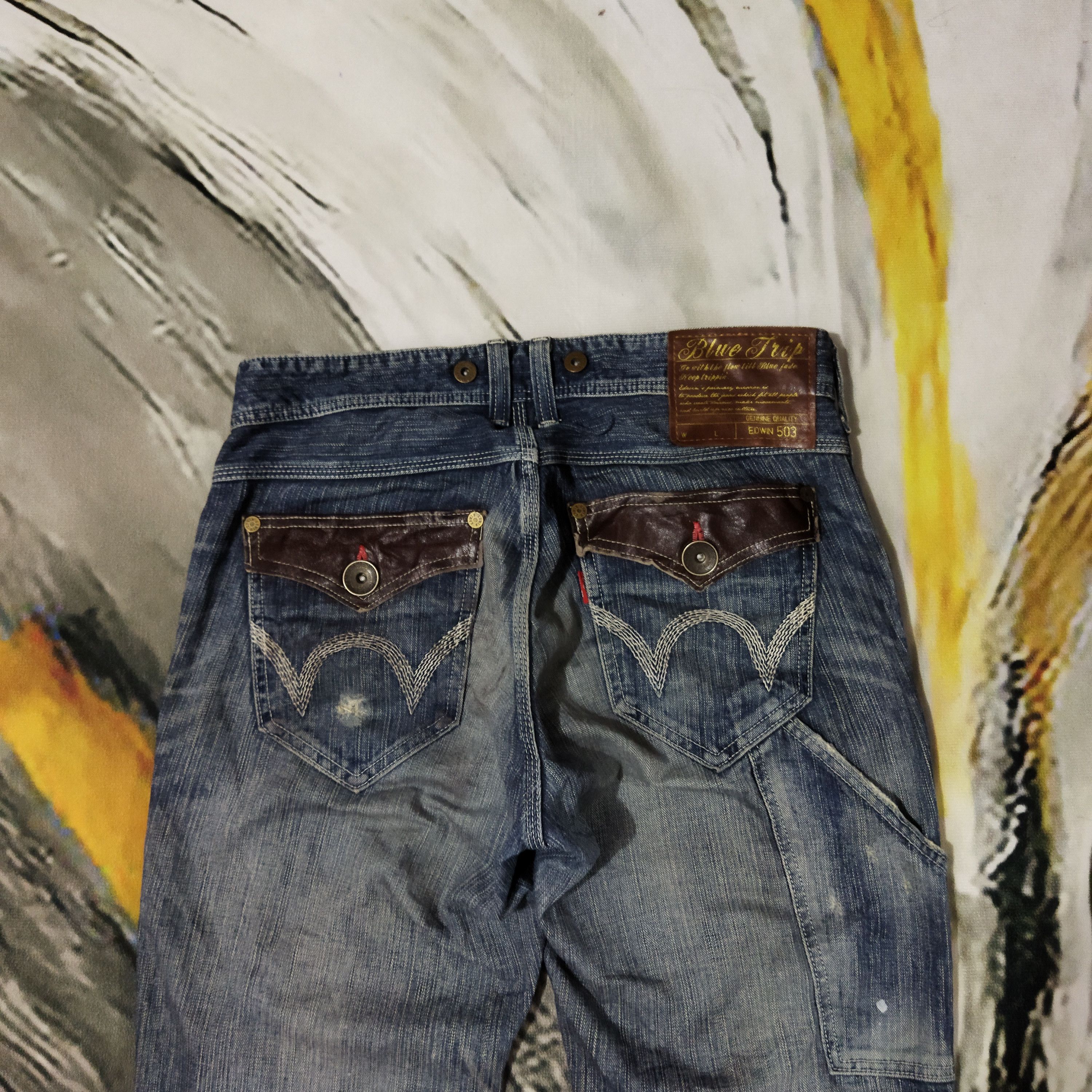 Edwin VINTAGE EDWIN DESTRESSED FADED BLUE JEANS PANTS Size US 33 - 8 Thumbnail
