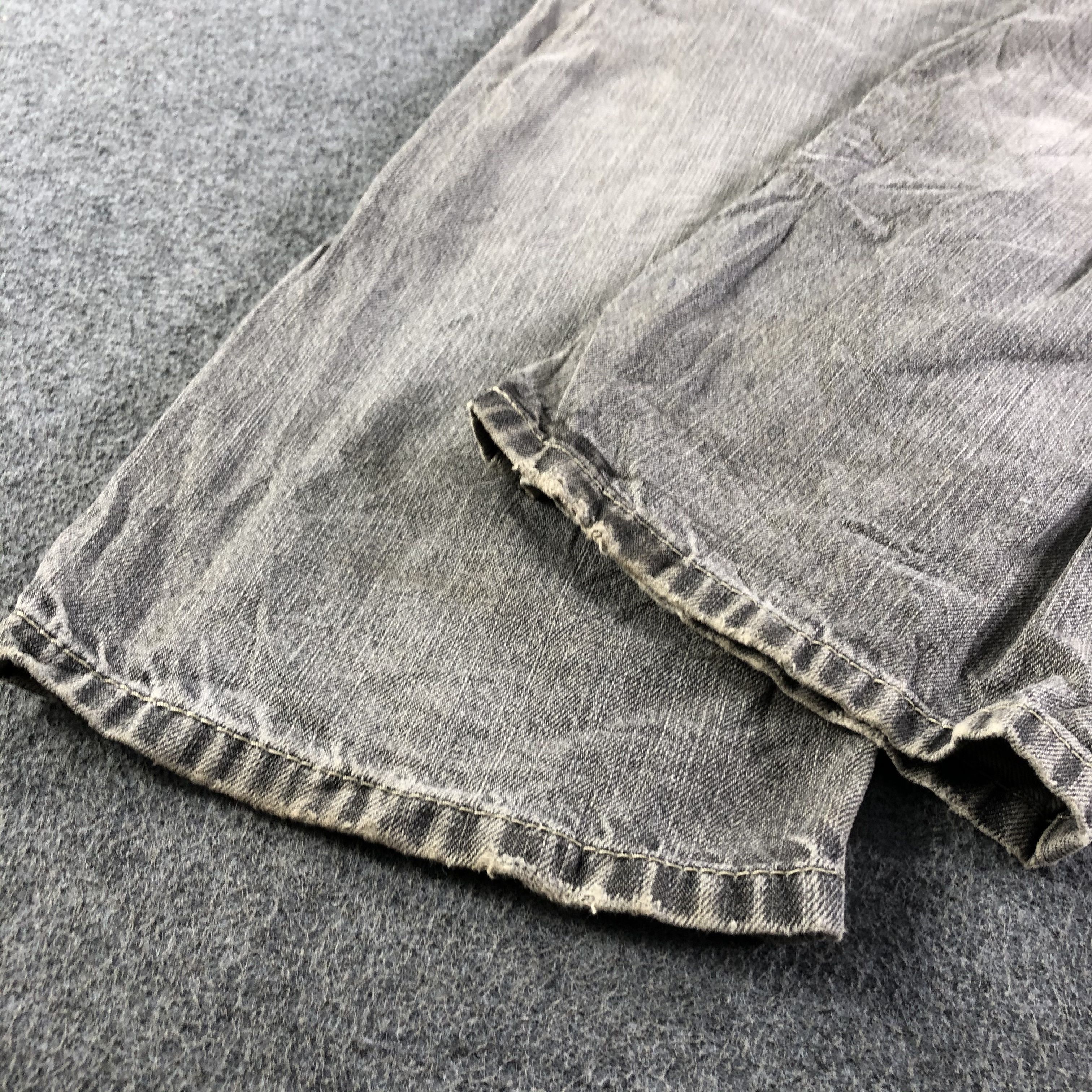 Levi's Vintage Levis 514 Jeans-J3293 Size US 31 - 6 Thumbnail