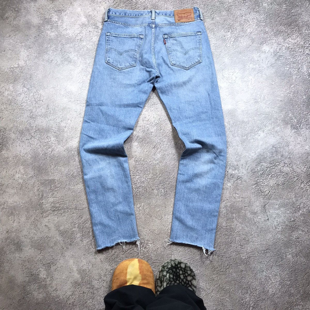Vintage Vintage 90s Levis Distressed Baggy Jeans Grunge Thrashed 30 Size US 30 / EU 46 - 2 Thumbnail