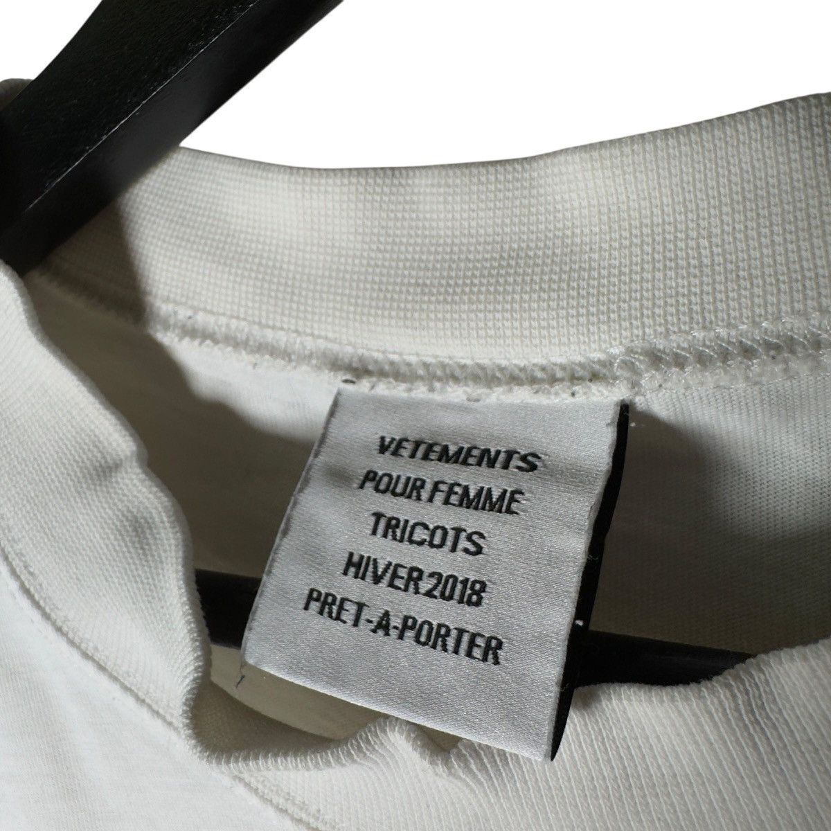 Vetements Vetements Staff T-Shirt Size US S / EU 44-46 / 1 - 6 Thumbnail