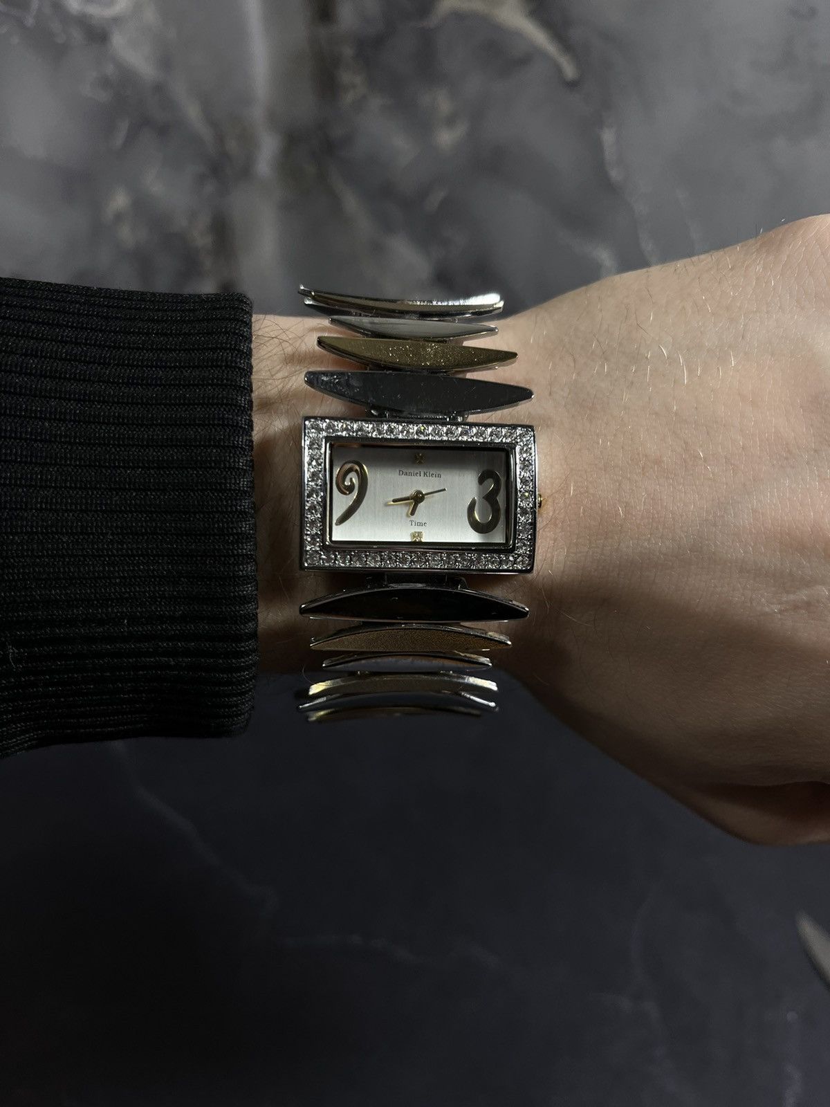 Japanese Brand Daniel Klein Rectangular Bracelet Watch Japanese Movement Size ONE SIZE - 10 Thumbnail