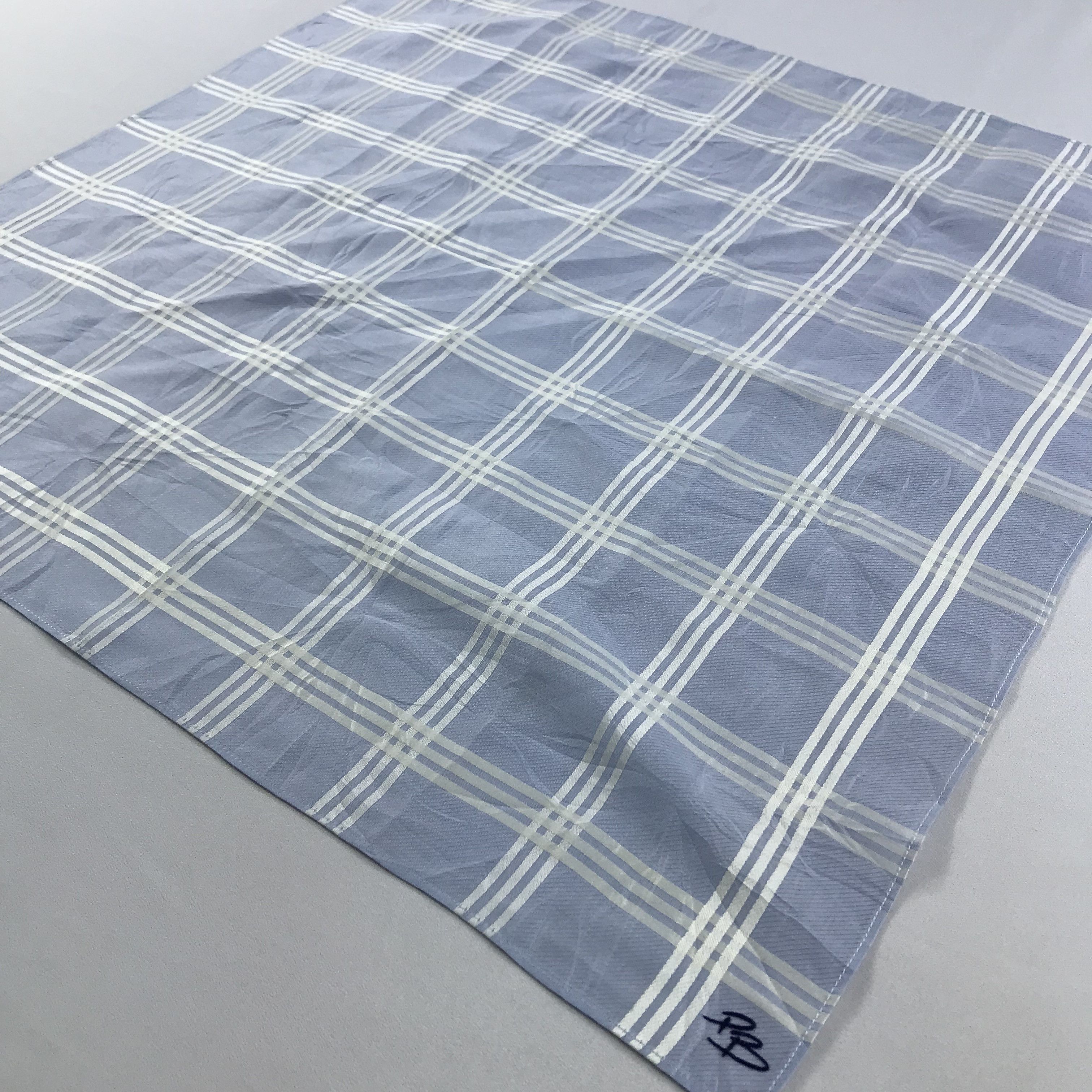 Pierre Balmain × Vintage Pierre Balmain Bandana / Handkerchief / Neckerchief -S2700 Size ONE SIZE - 2 Thumbnail