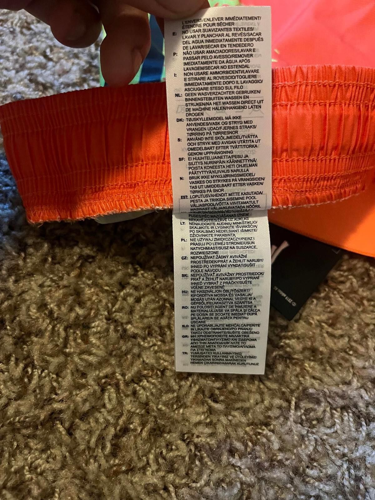 Adidas Palace Adidas Palace Juventus Fourth Goalkeeper Short Orange Size US 30 / EU 46 - 9 Thumbnail