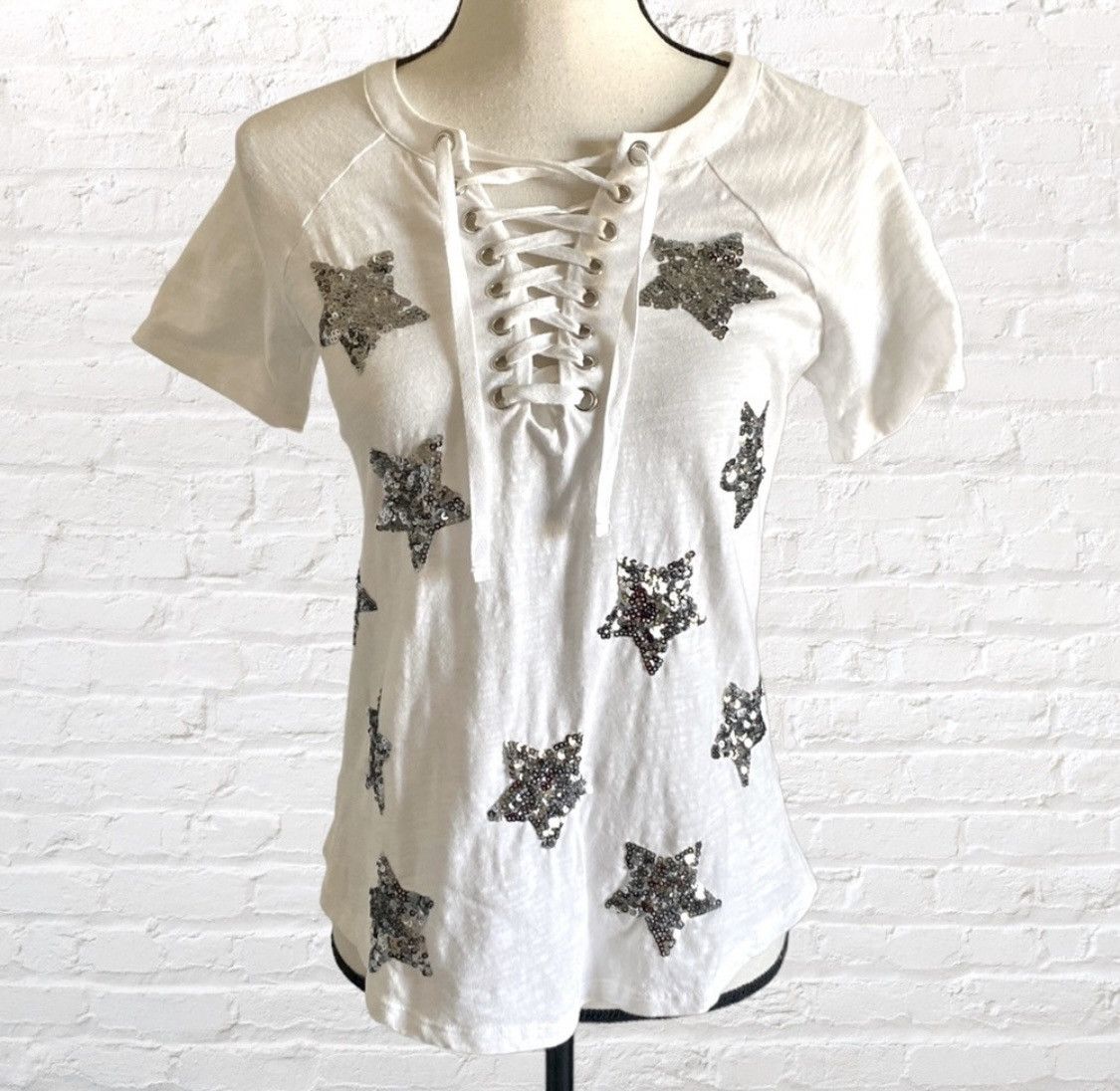 I.N.C INC INTERNATIONAL SEQUIN STAR EMBELLISHED LACE UP TOP SHIRT Size XS / US 0-2 / IT 36-38 - 1 Thumbnail