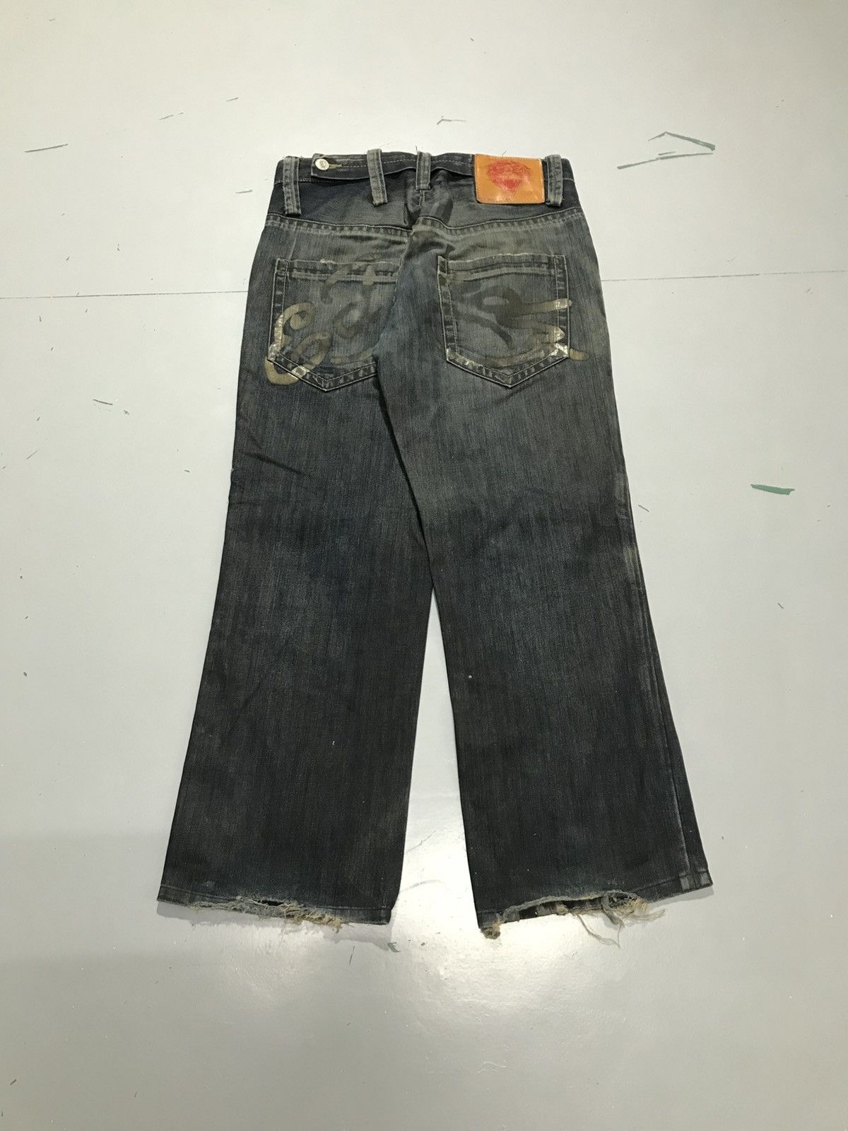 Ed Hardy Vintage ed hardy damaged denim Size US 34 / EU 50 - 2 Thumbnail
