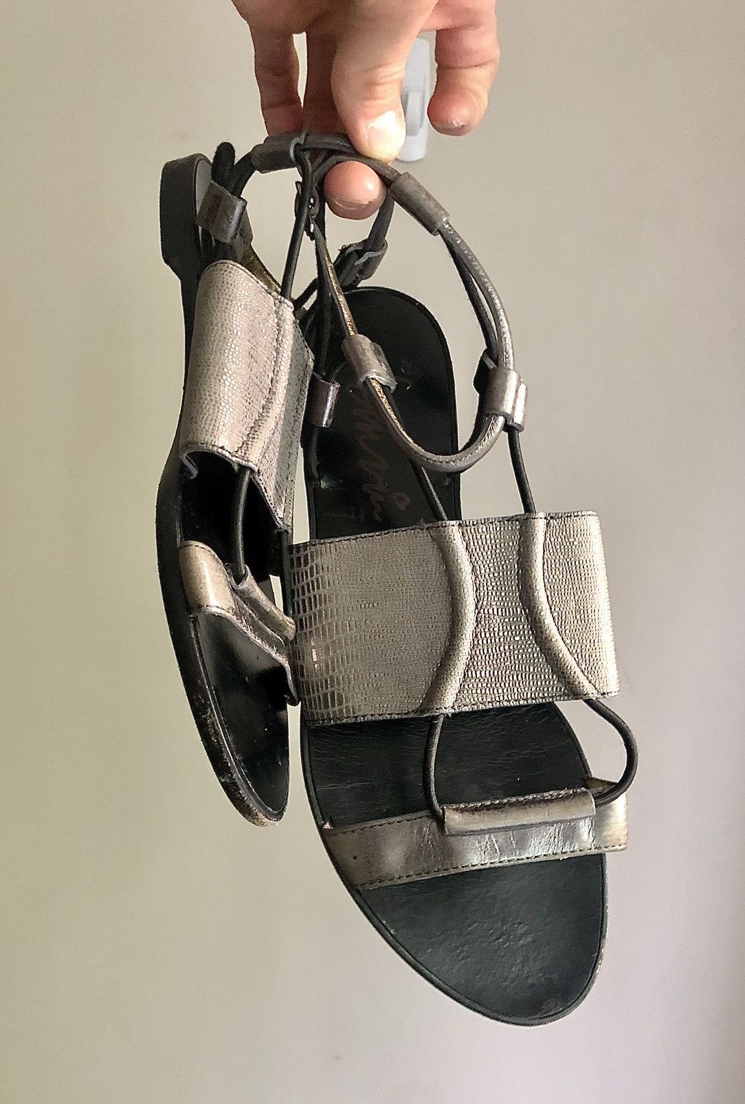 Lanvin Lanvin SS2011 Silver Leather Gladiator Sandals Size US 9.5 / IT 39.5 - 3 Thumbnail