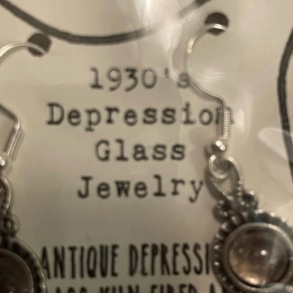 Designer Antique Handmade 1930s Depression Glass Earrings Size ONE SIZE - 3 Thumbnail