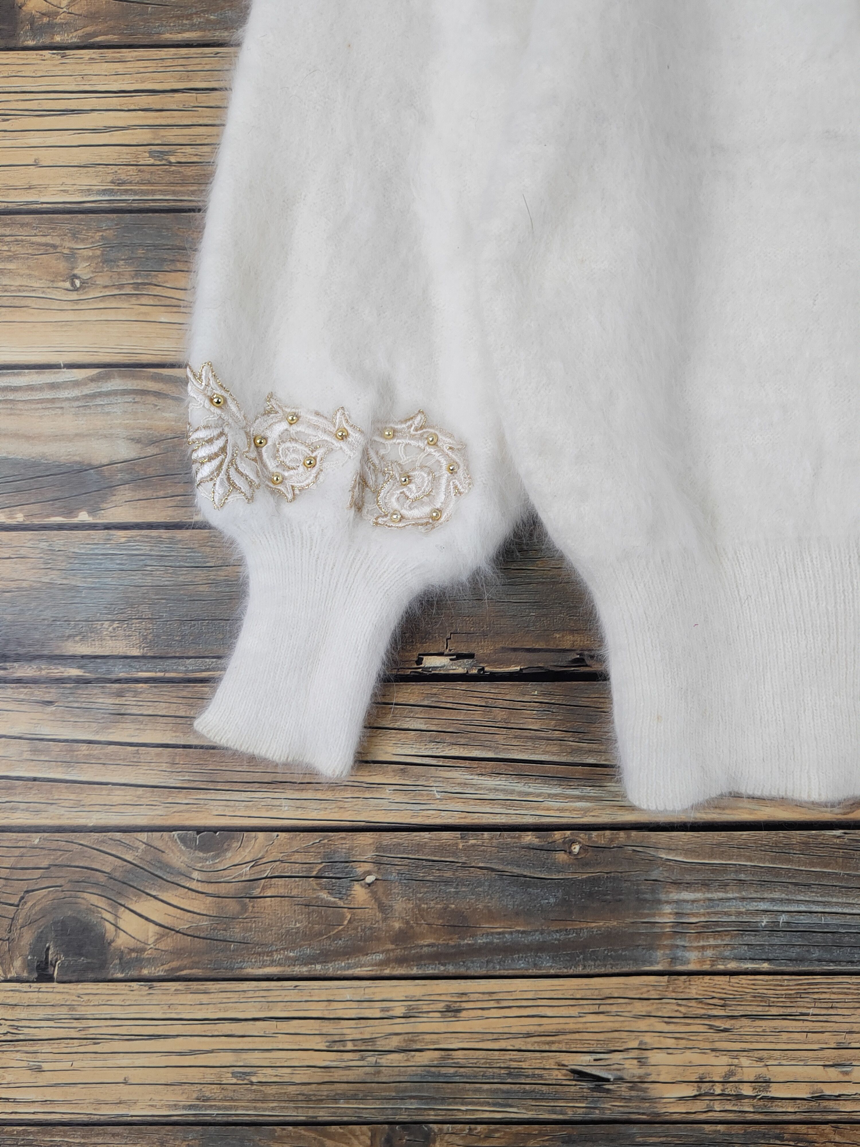 Japanese Brand Japanese Brand White Shag Shaggy Fur Mohair Knitwear #W2029 Size S / US 4 / IT 40 - 4 Thumbnail