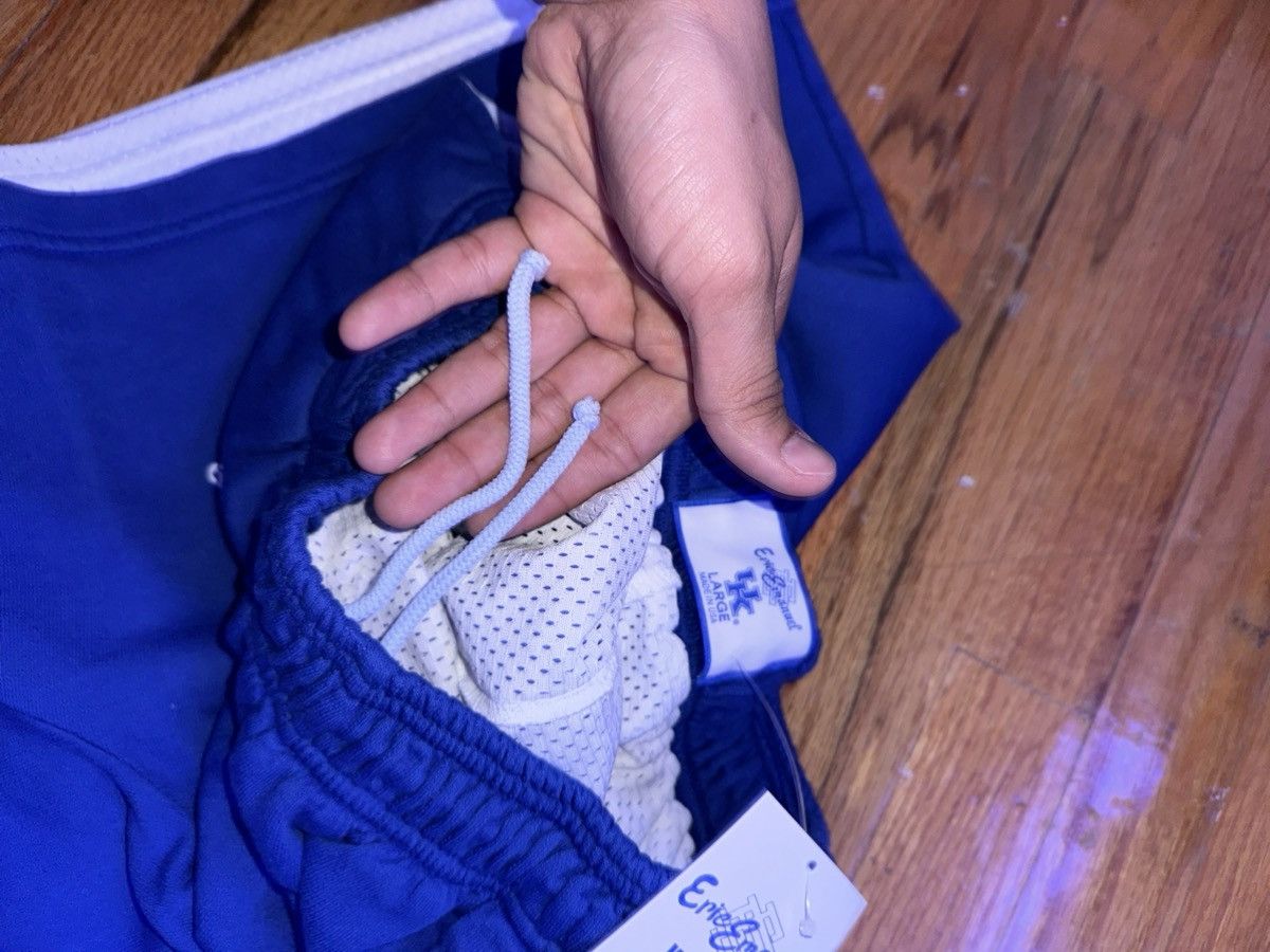 Eric Emanuel × NCAA Eric Emanuel EE Double Layer Kentucky Wildcats Short SZ L Size US 36 / EU 52 - 3 Thumbnail
