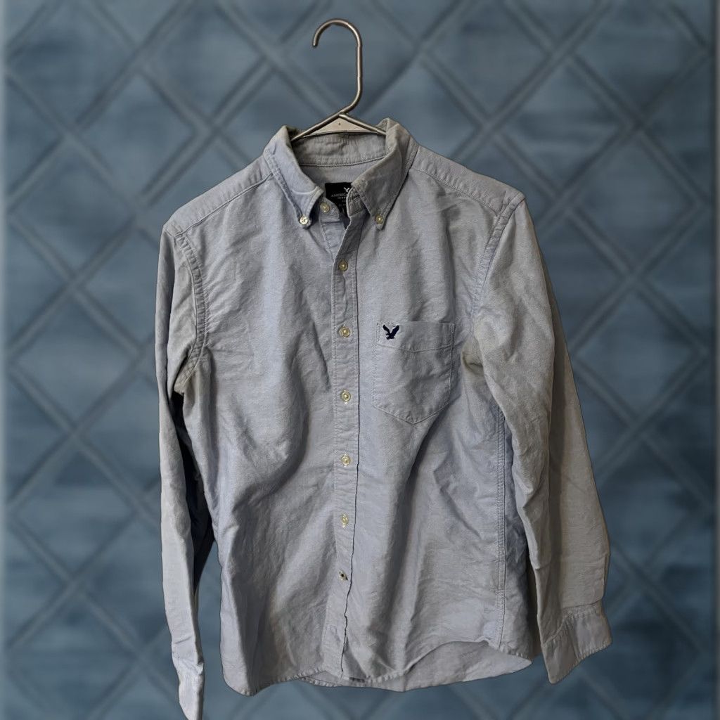 American Eagle Outfitters VINTAGE American Eagle Button Up Shirt Mens Small Blue Chambray Classic Fit Size US S / EU 44-46 / 1 - 1 Thumbnail