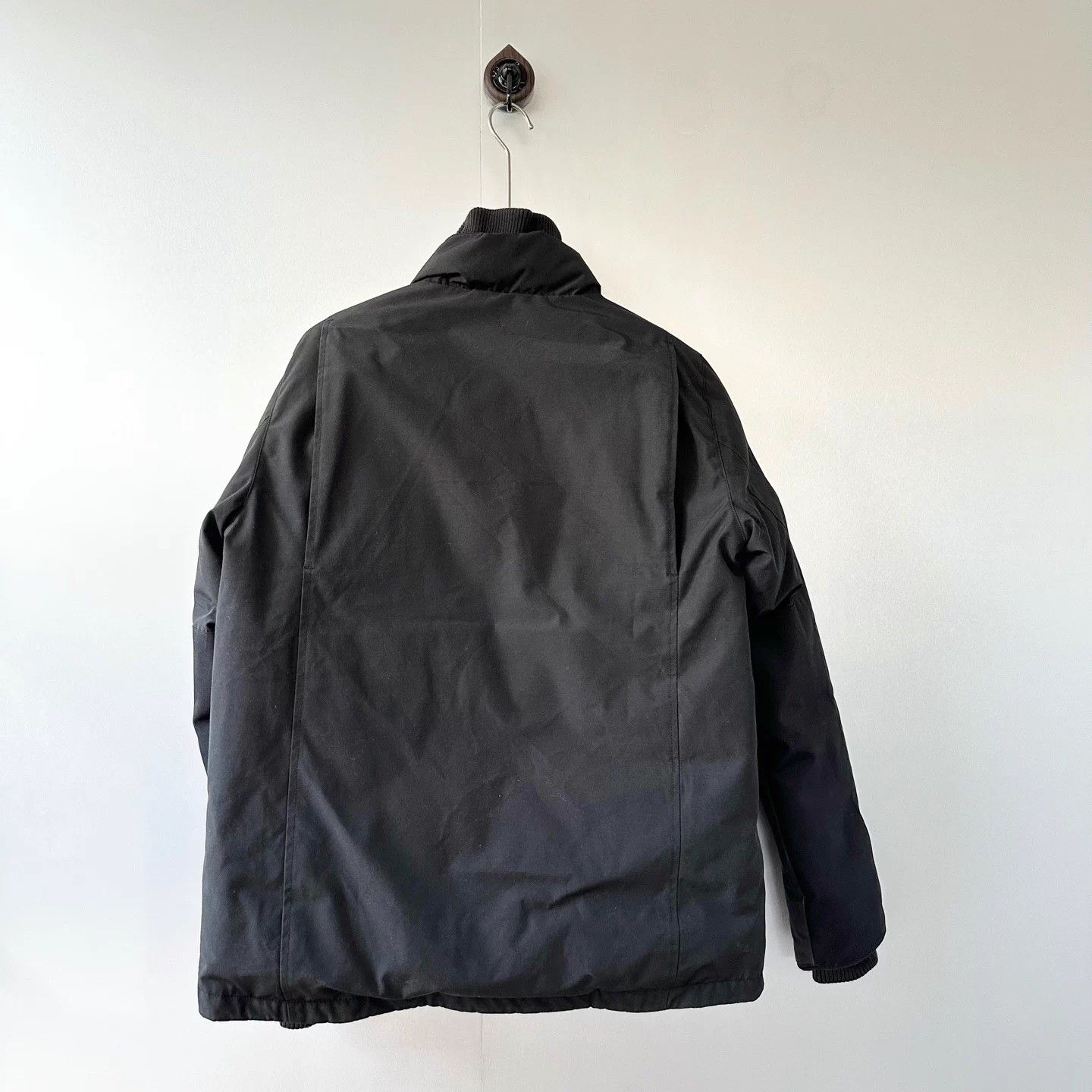 Canada Goose Canada Goose Black Forester 4-Pocket Parka Down Jacket M Size US M / EU 48-50 / 2 - 2 Thumbnail