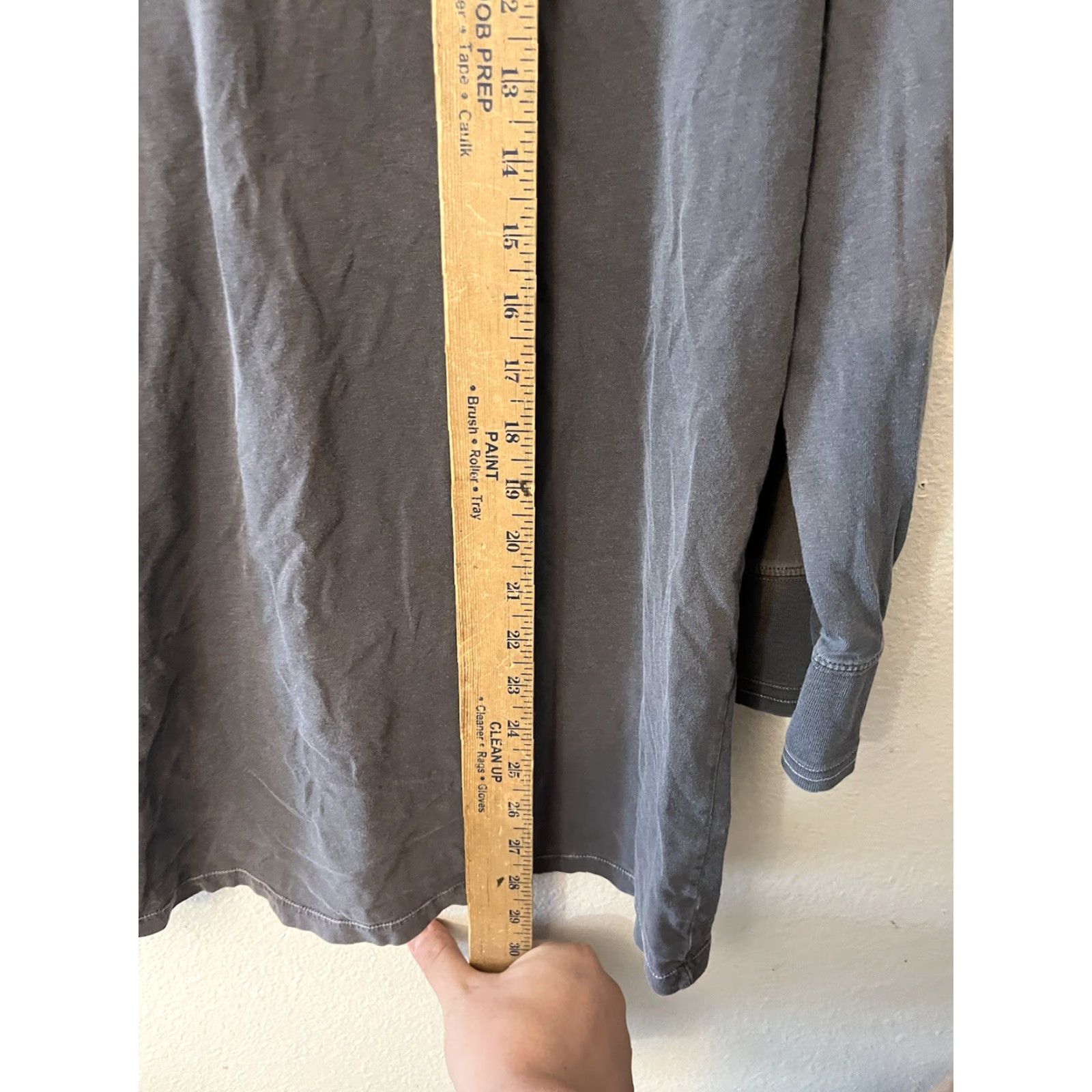 Vintage DIVIDED T-Shirt Women Gray Solid Henley 3/4 Sleeve L Cotton Blend Casual Modern Basic Shirt Womens Size L / US 10 / IT 46 - 5 Thumbnail