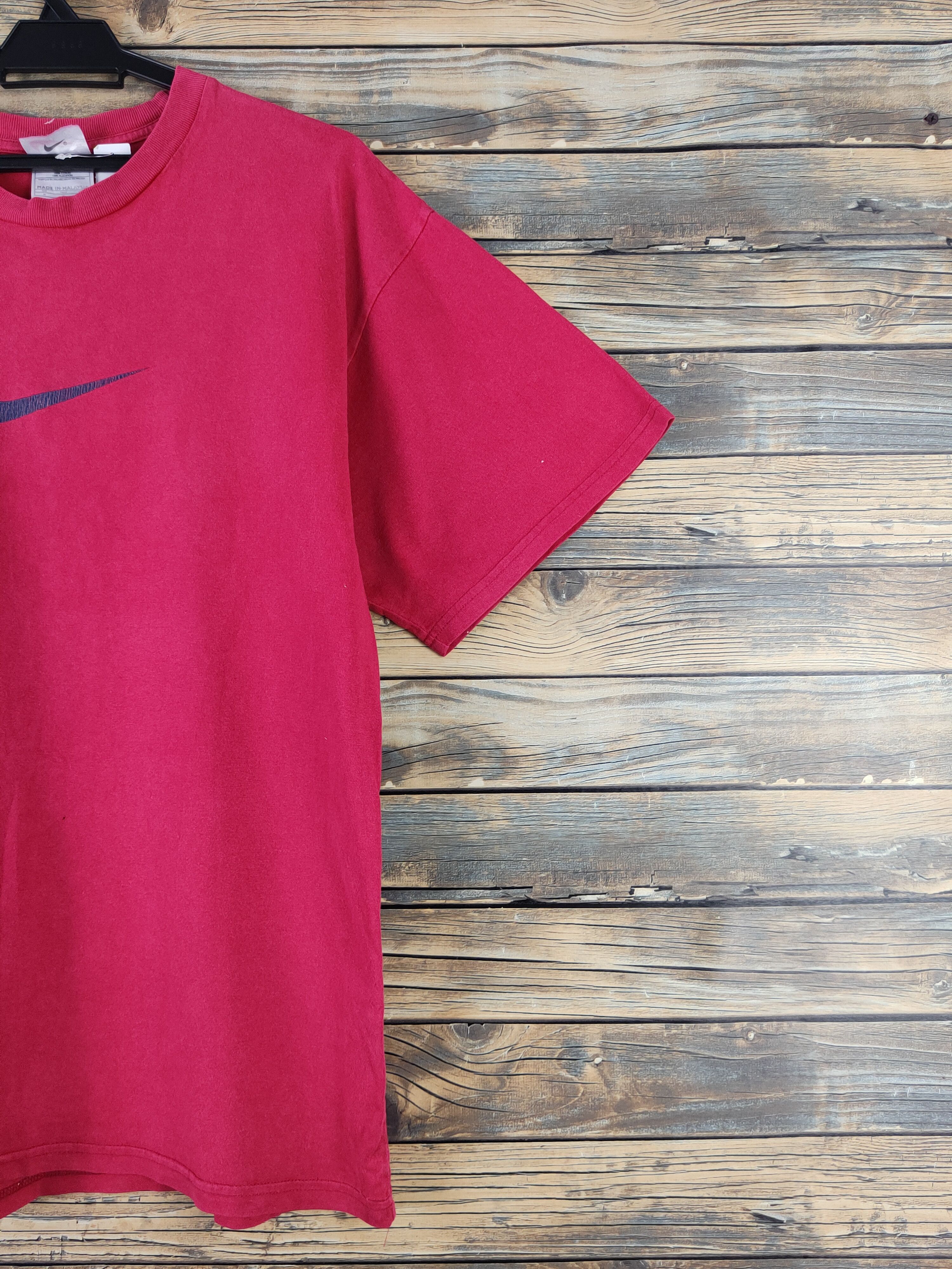 Nike DLL Nike Red Short Sleeve T-shirt #1435 Size US M / EU 48-50 / 2 - 5 Thumbnail