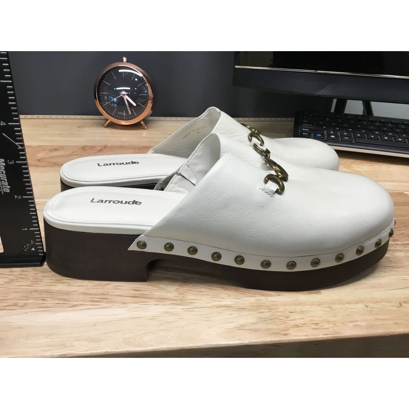 The Unbranded Brand Larroude Zuzi Bit Mules Women's US 9 White Leather Slippers Size US 9 / IT 39 - 2 Thumbnail