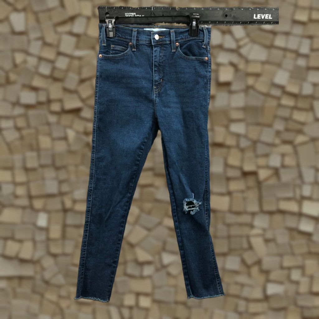 Levi's Levi's Heritage High Rise Skinny Jeans Size 4 Womens Medium Wash Blue Denim 5-Pocket Zipper Button Levi's Brand Mens Womens Girls ASR Size 27" / US 4 / IT 40 - 1 Thumbnail