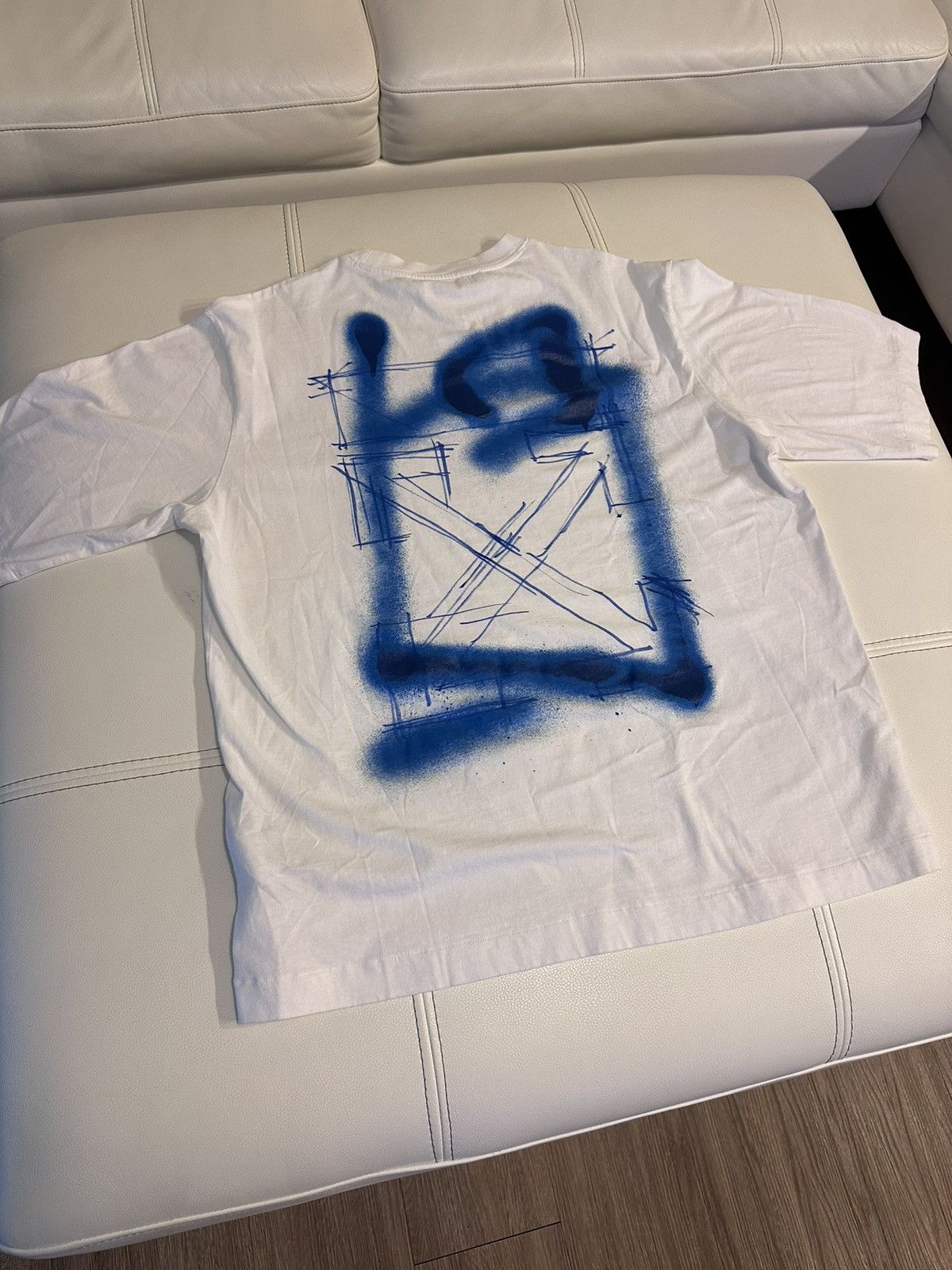 Off-White Off White Graffiti Logo Tee Size US L / EU 52-54 / 3 - 10 Thumbnail