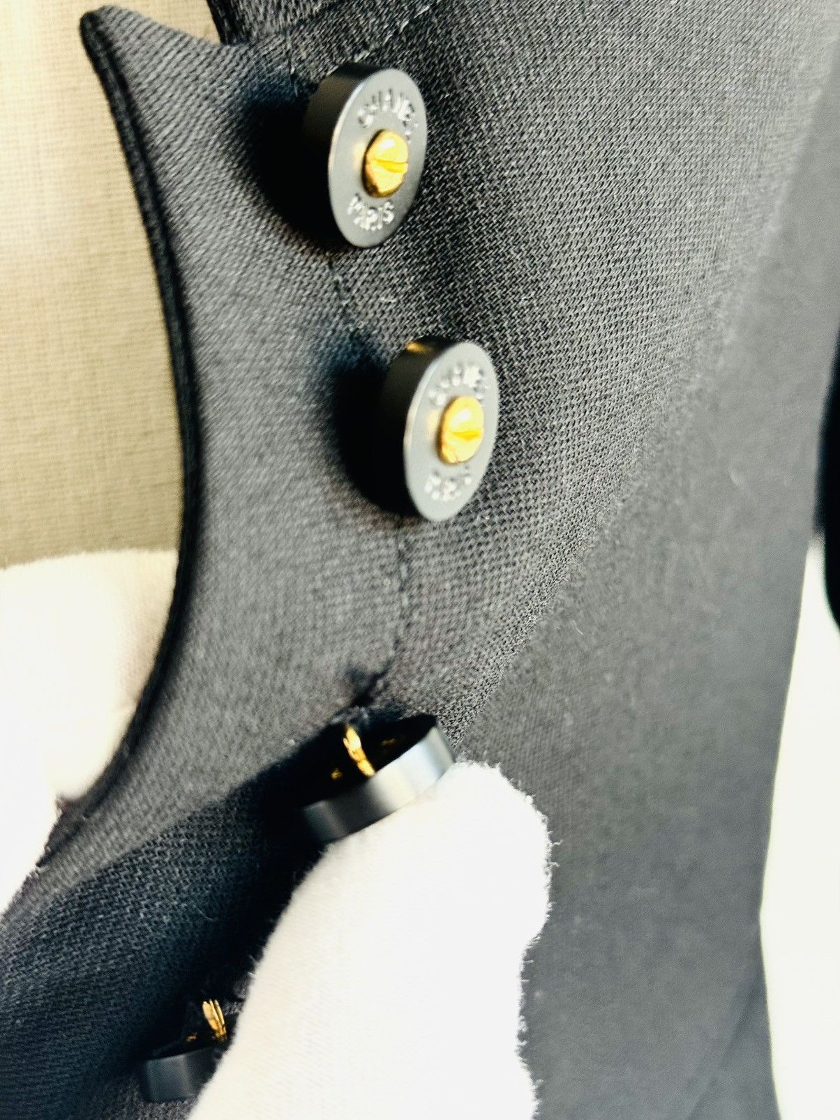 Chanel Vintage S/S ‘97 Chanel Runway blazer jacket screw buttons 42 Size M / US 6-8 / IT 42-44 - 8 Thumbnail