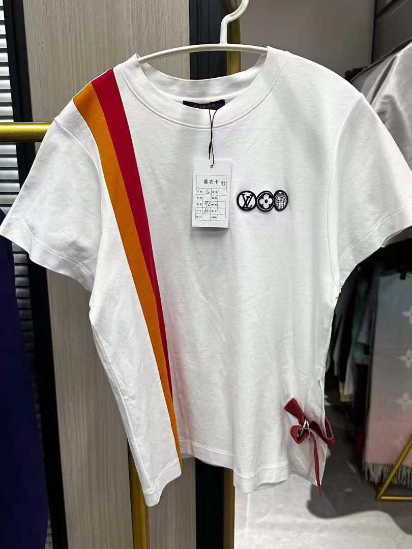 Louis Vuitton Louis Vuitton with LV logo t-shirt | Grailed