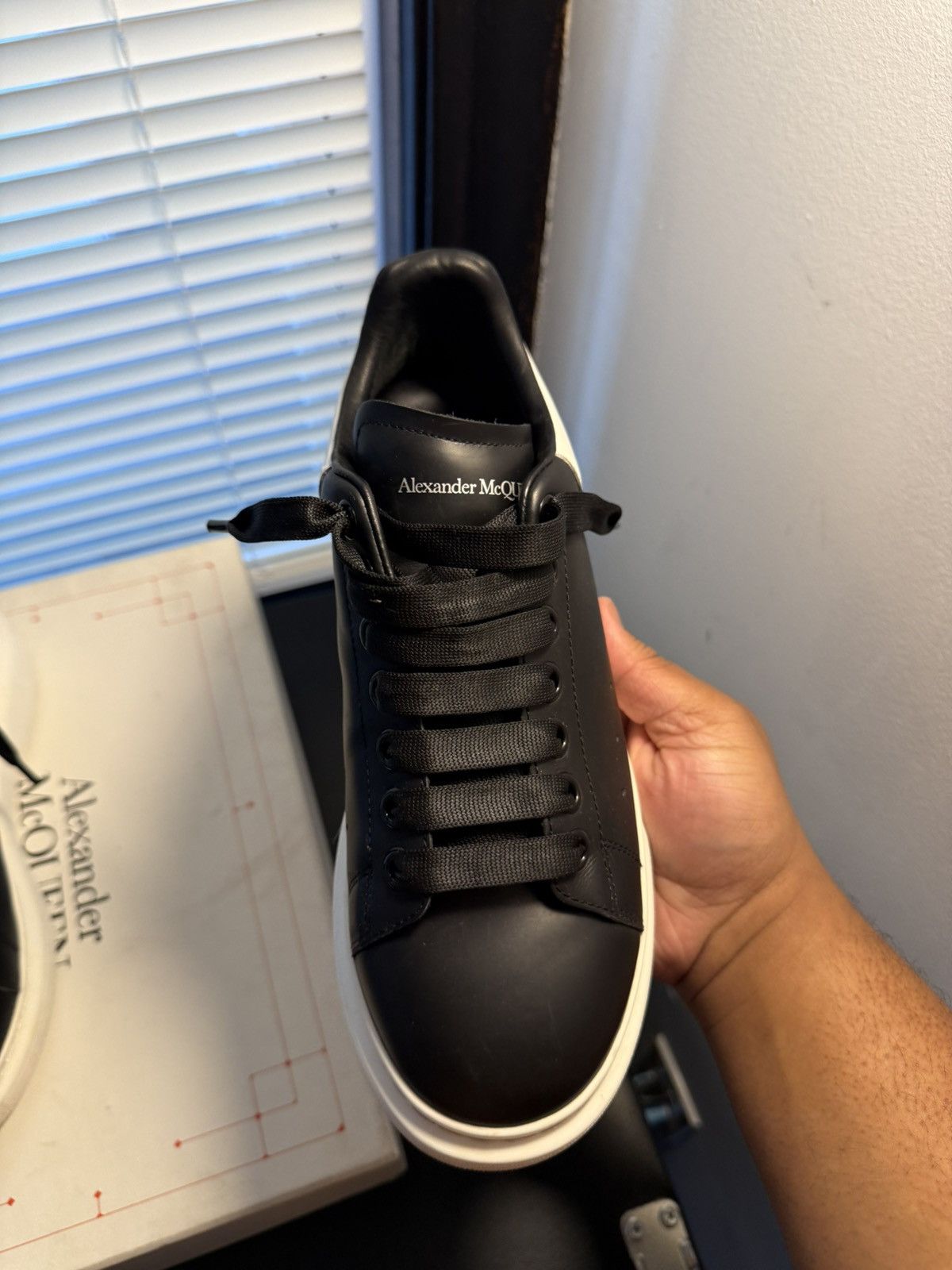 Alexander McQueen Alexander Mcqueen Black Sneakers Size 7 US / 40 EU Size US 7 / EU 40 - 7 Thumbnail