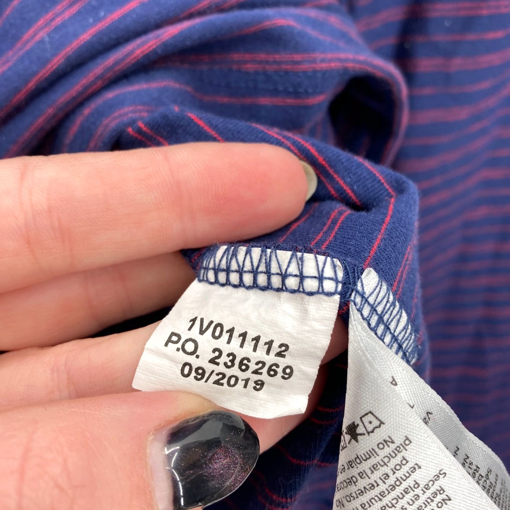 Vineyard Vines Vineyard Vines Edgartown T-Shirt Mens Medium Navy Blue Striped Hooded Preppy Size US M / EU 48-50 / 2 - 6 Thumbnail