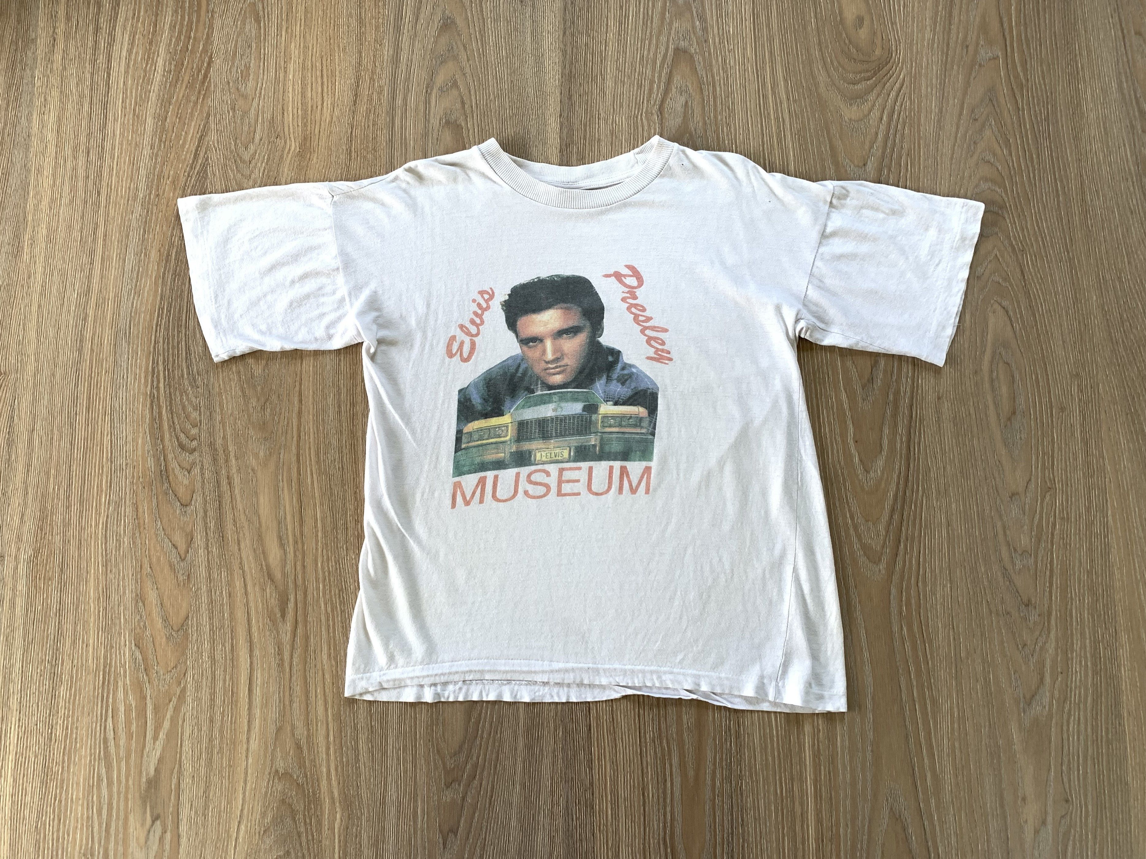 Vintage Elvis Presley Museum T-Shirt